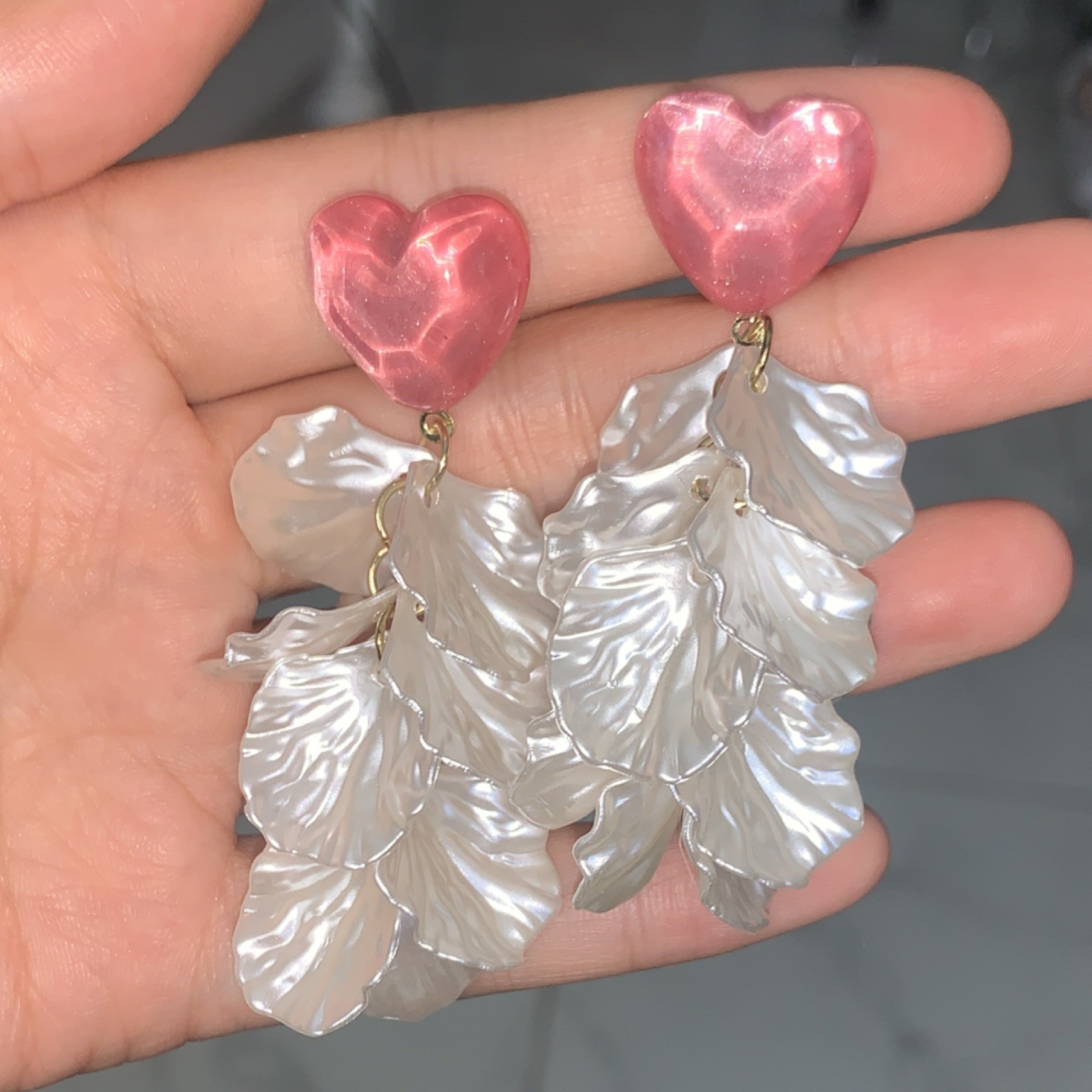 Pink/White Heart & Leaf Cluster Dangle Drop Earrings, Love Nature Theme