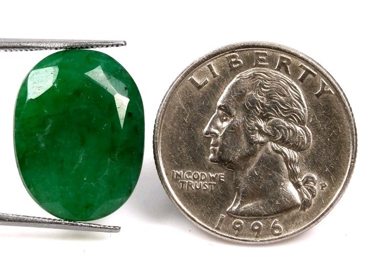 Large Natural Zambian Emerald Oval Cut Faceted Loose Gem ($300 Valuation) Estate