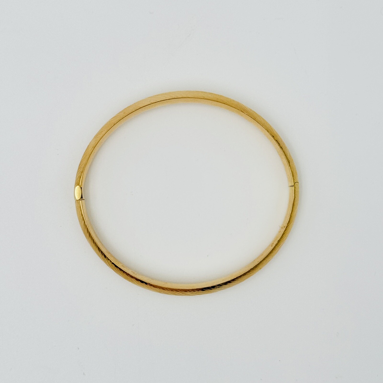 EternaGold 14k Yellow Gold Etched Bangle Bracelet Dominican Republic 7.6g 7.4”