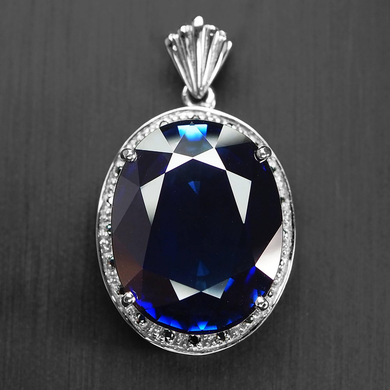 Stupendous Royal Blue Tanzanite 31.50Ct 925 Sterling Silver Handmade Pendants