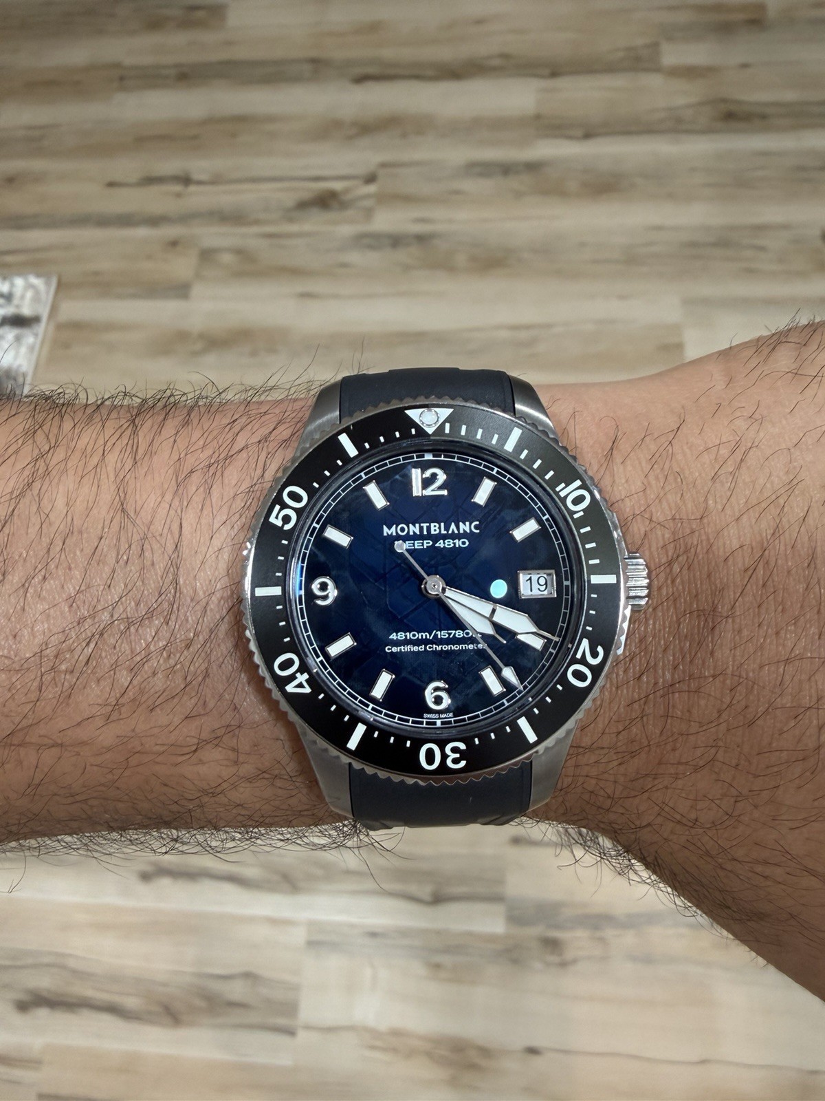 2025 MONTBLANC ICED SEA 0 OXYGEN DEEP 4810 (Ref MB1356t34)