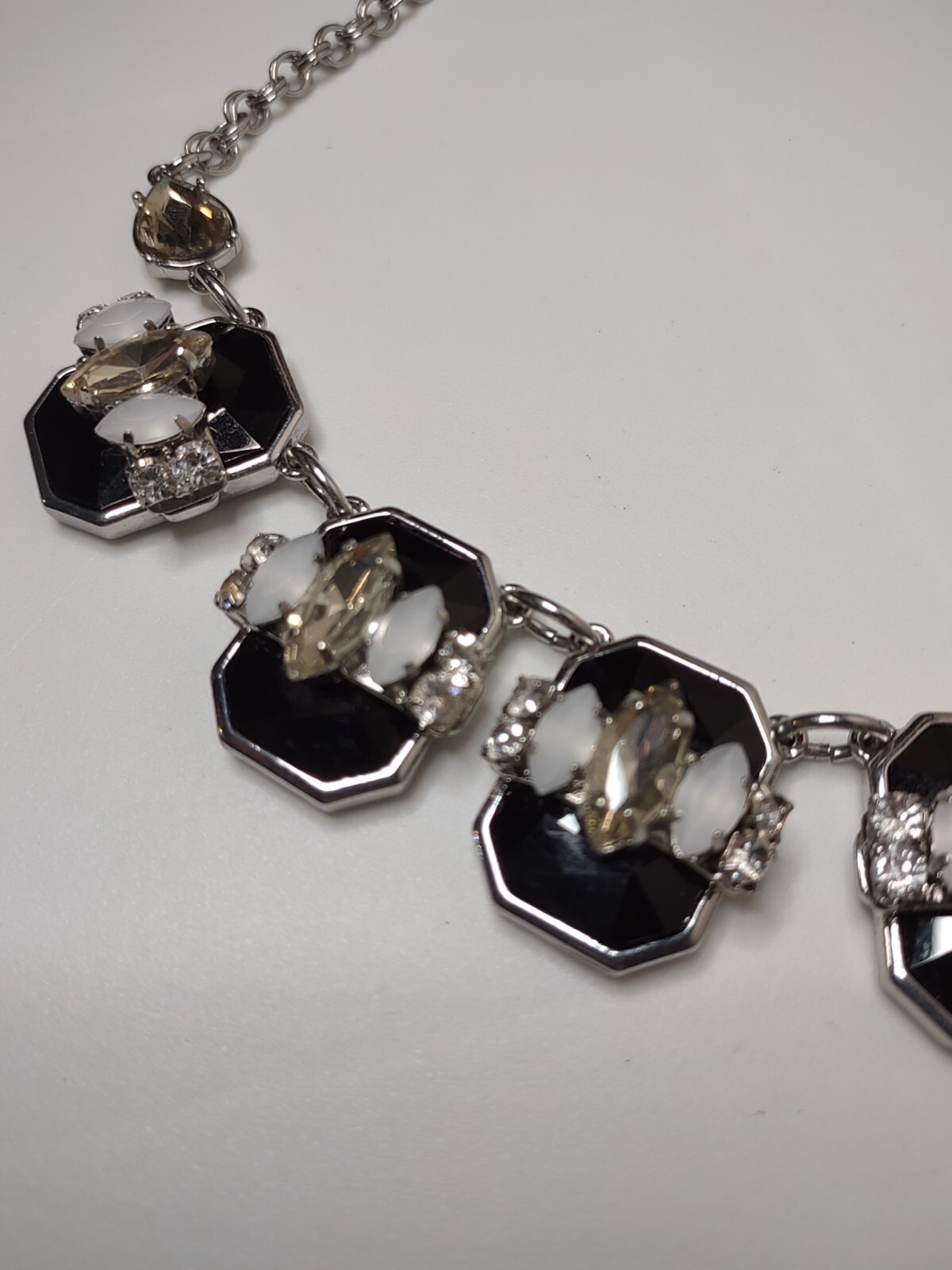 Heavy White House Black Market Necklace Adjustable 18 To 20 Inches Long