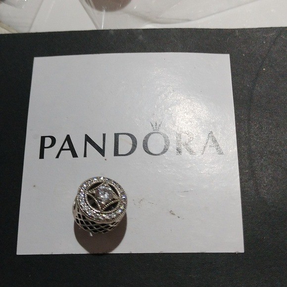 Pandora Sterling Silver Vintage Allure Charm with Clear Zirconia – 791970cz