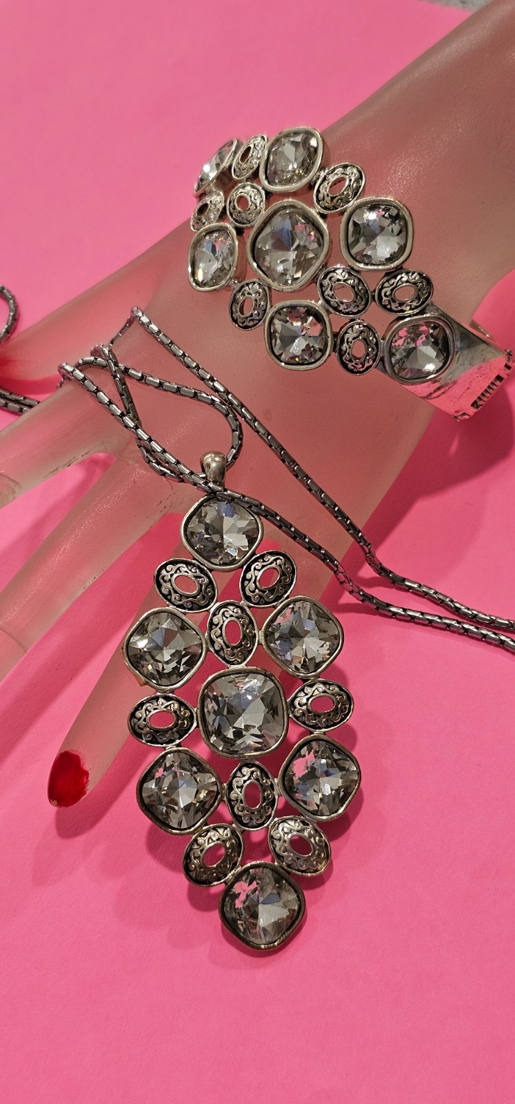 Three piece set chain pendant bracelet silver tone crystals unbranded sparkly.