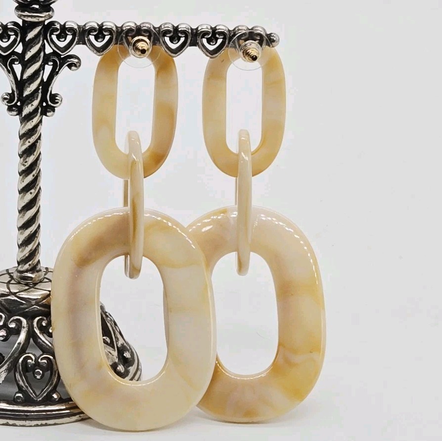 Oval Hoop Acrylic earrings Marbled Graduated Dangle Vintage 80’s style 3.75 in