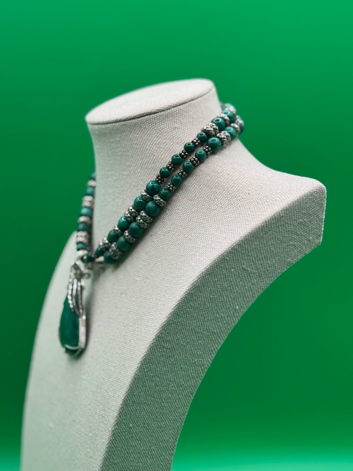 Malachite and sterling wire wrapped pendant necklace handcrafted 28 in 140 gm