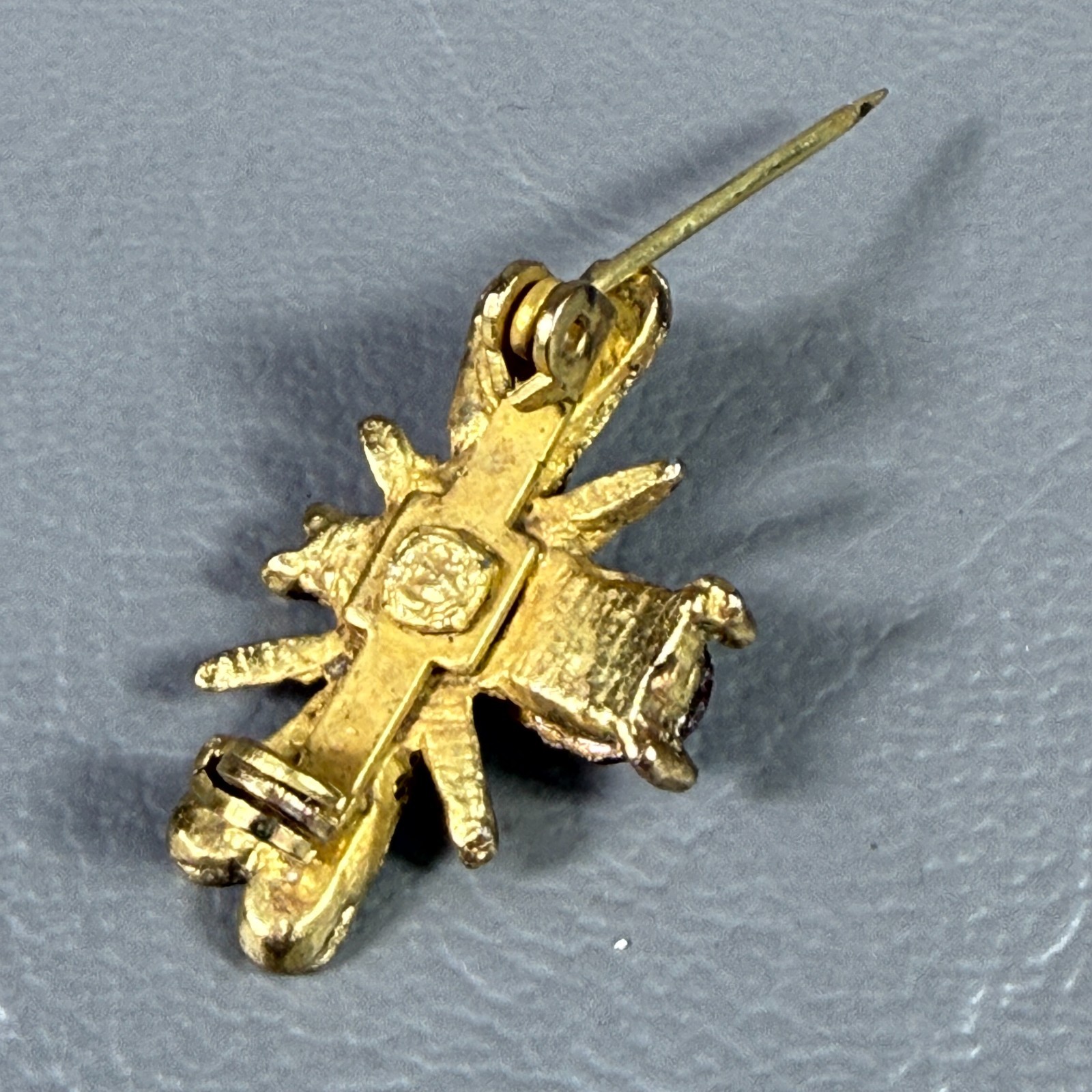 Vintage Bumble Bee Gold Tone Yellow Gemstone Brooch Pin Bug Insect 1″ 4.38gram