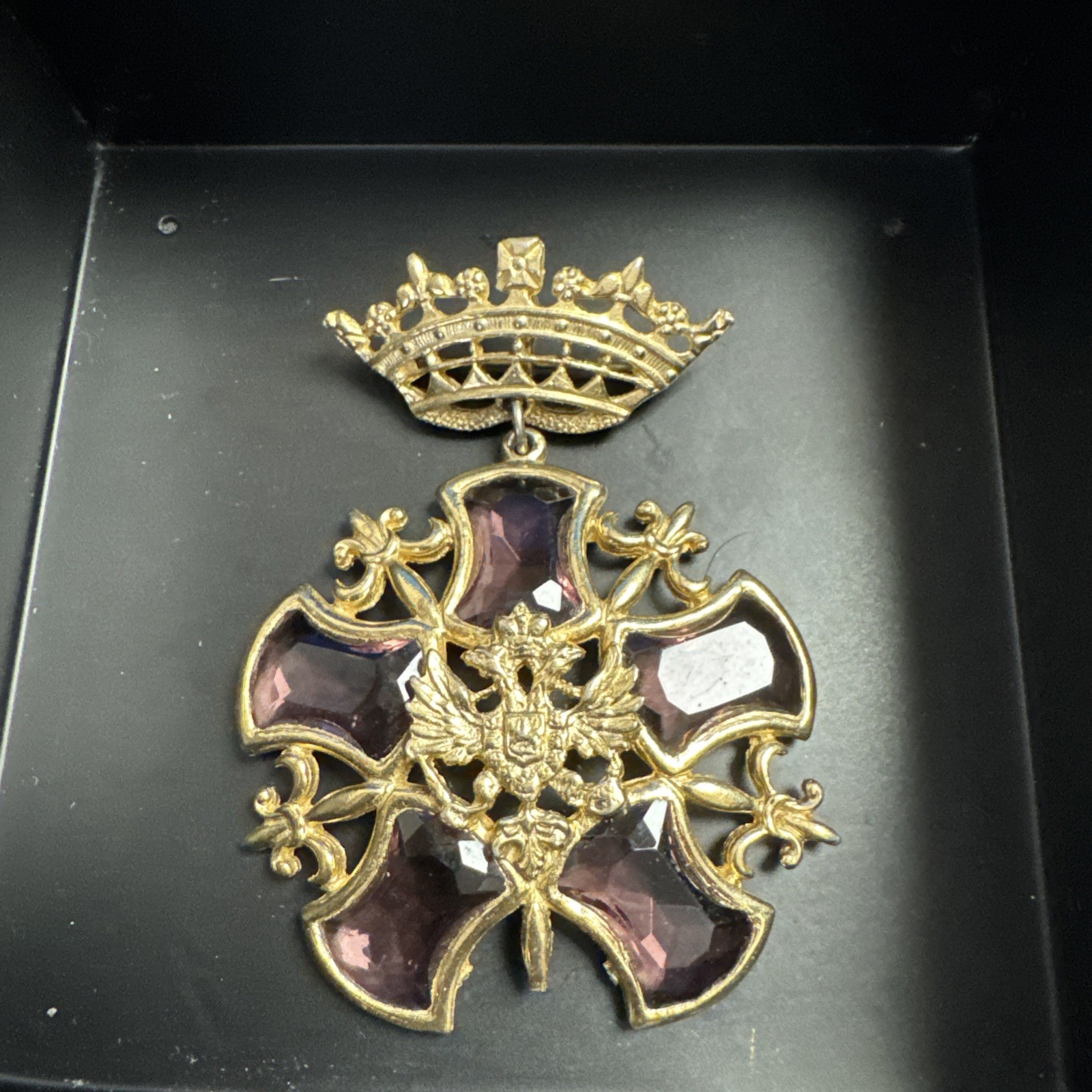 Vintage Gold-tone Purple Glass Eagle Crown Brooch/Pendant 3″