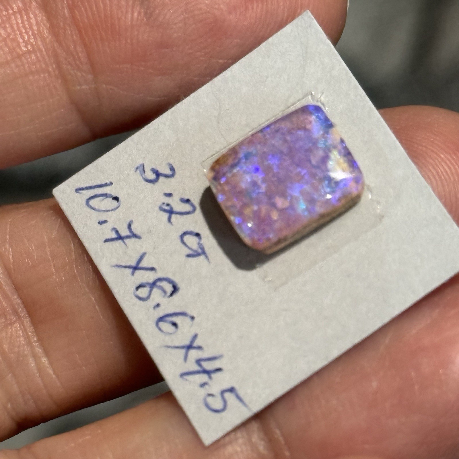 3.2ct 10.7×8.6×4.5mm Australian Boulder Purple Crystal Pipe Opal Cabochon Gem