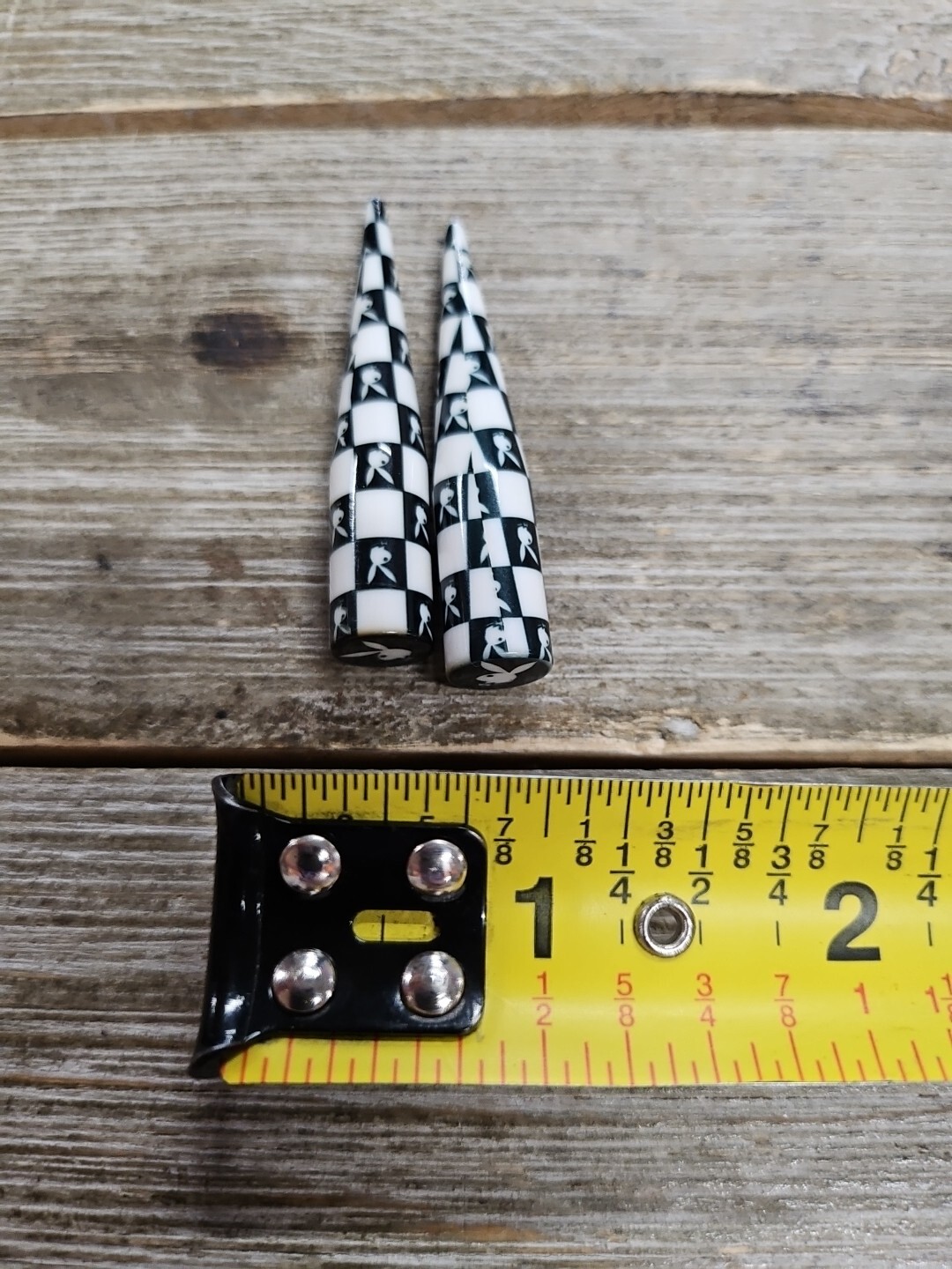 PAIR-Tapers Playboy Bunny Black on White Acrylic 06mm/2 Gauge Body Jewelry
