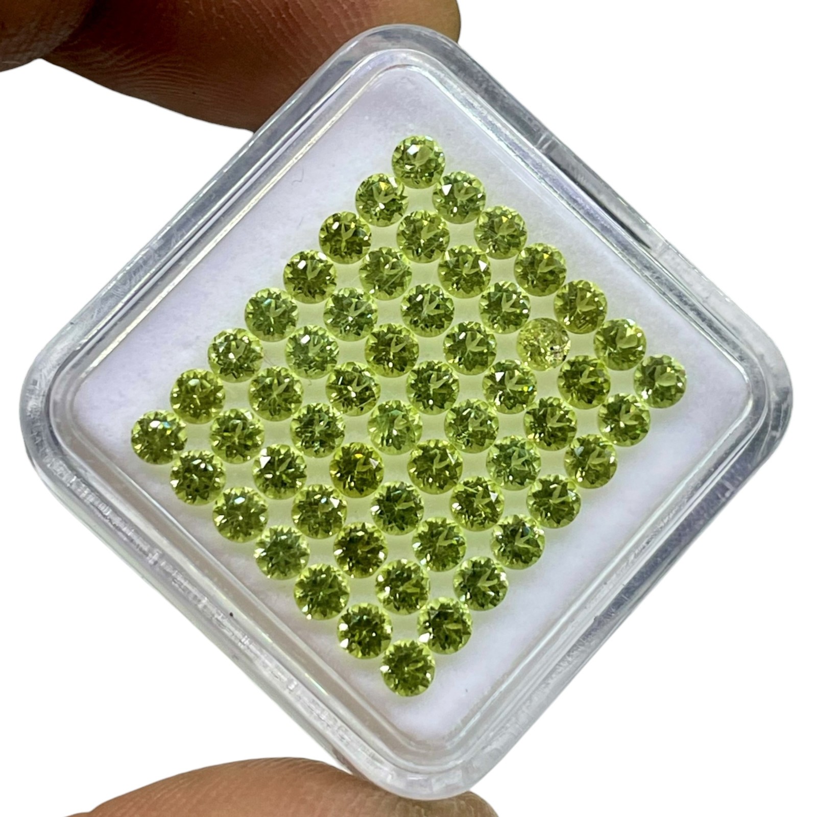 VVS 50 Pcs Natural Peridot 2.75mm Round Diamond Cut Loose Untreated Gemstones