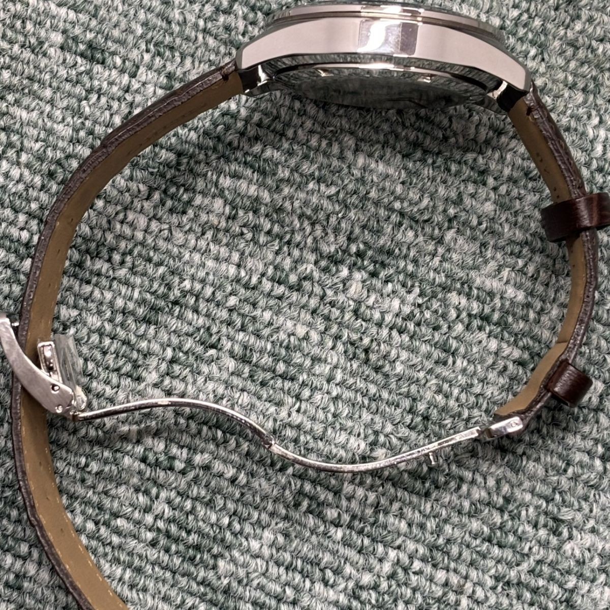 Used in good condition SEIKO Quartz Watch 8T63 00D0 Date Green Seiko