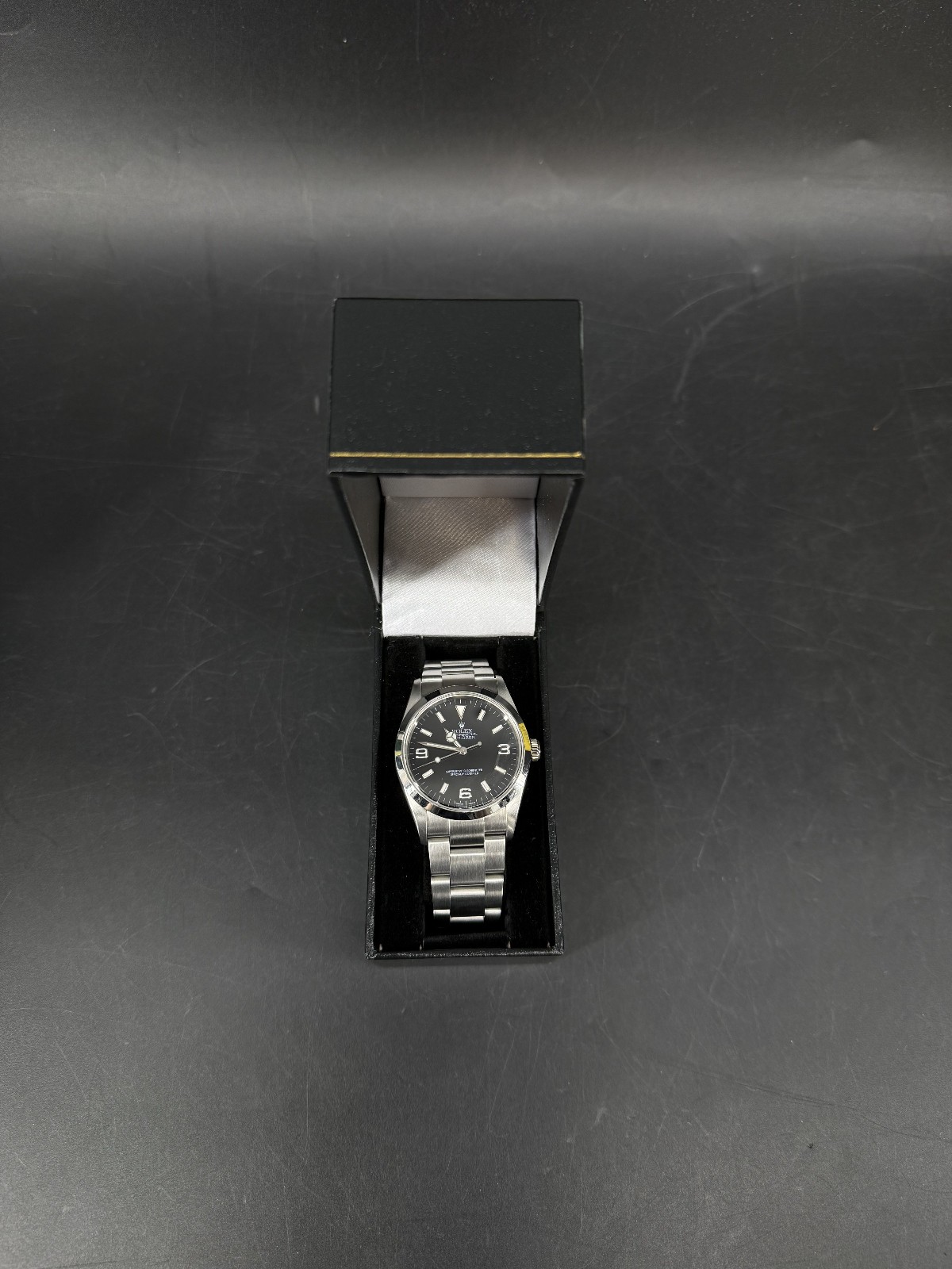 Rolex Explorer 114270 Oyster Bracelet Silver Bezel Classic Mens Watch