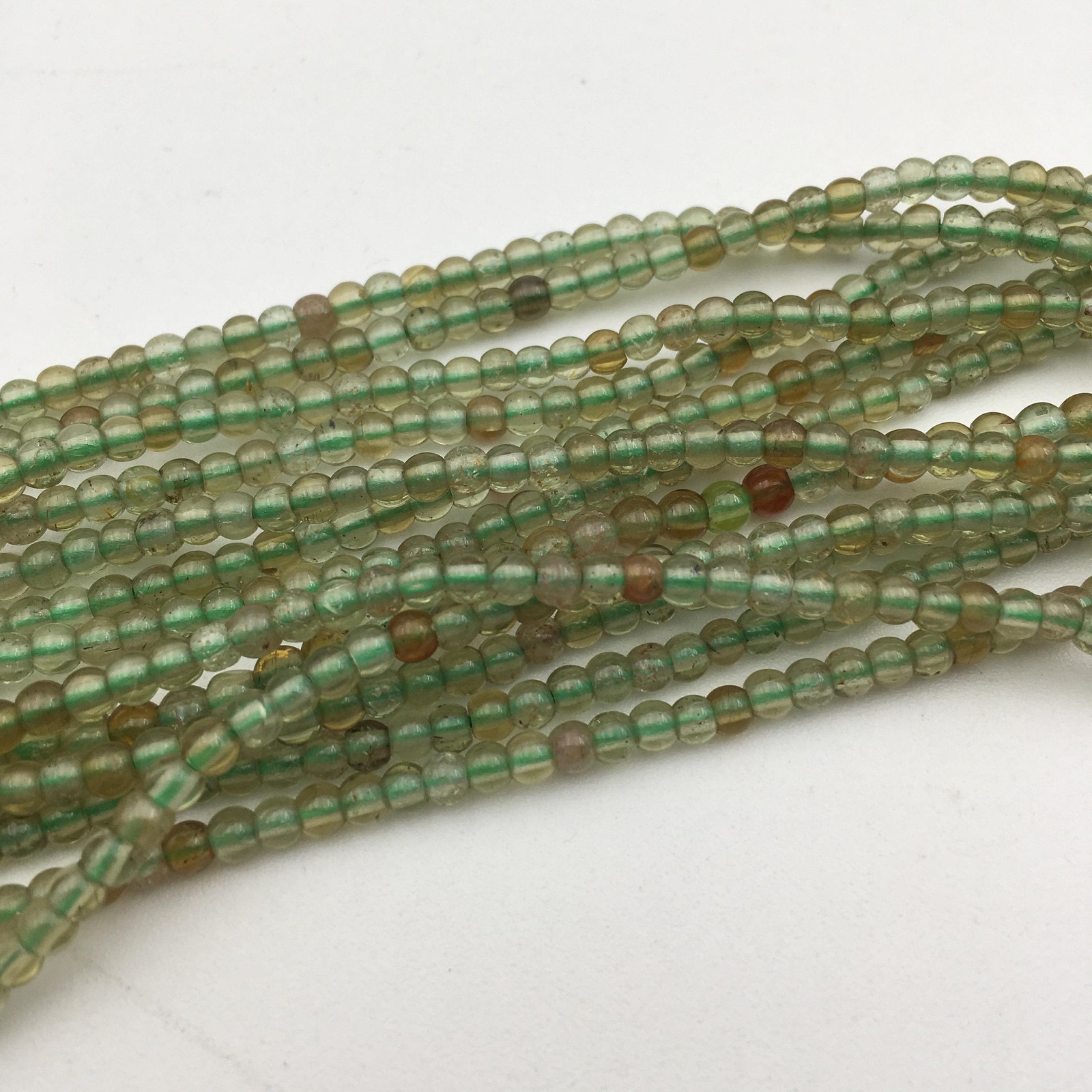 Natural Green Garnet Smooth Irregular Round Beads 3mm Approx 15.5″ Strand