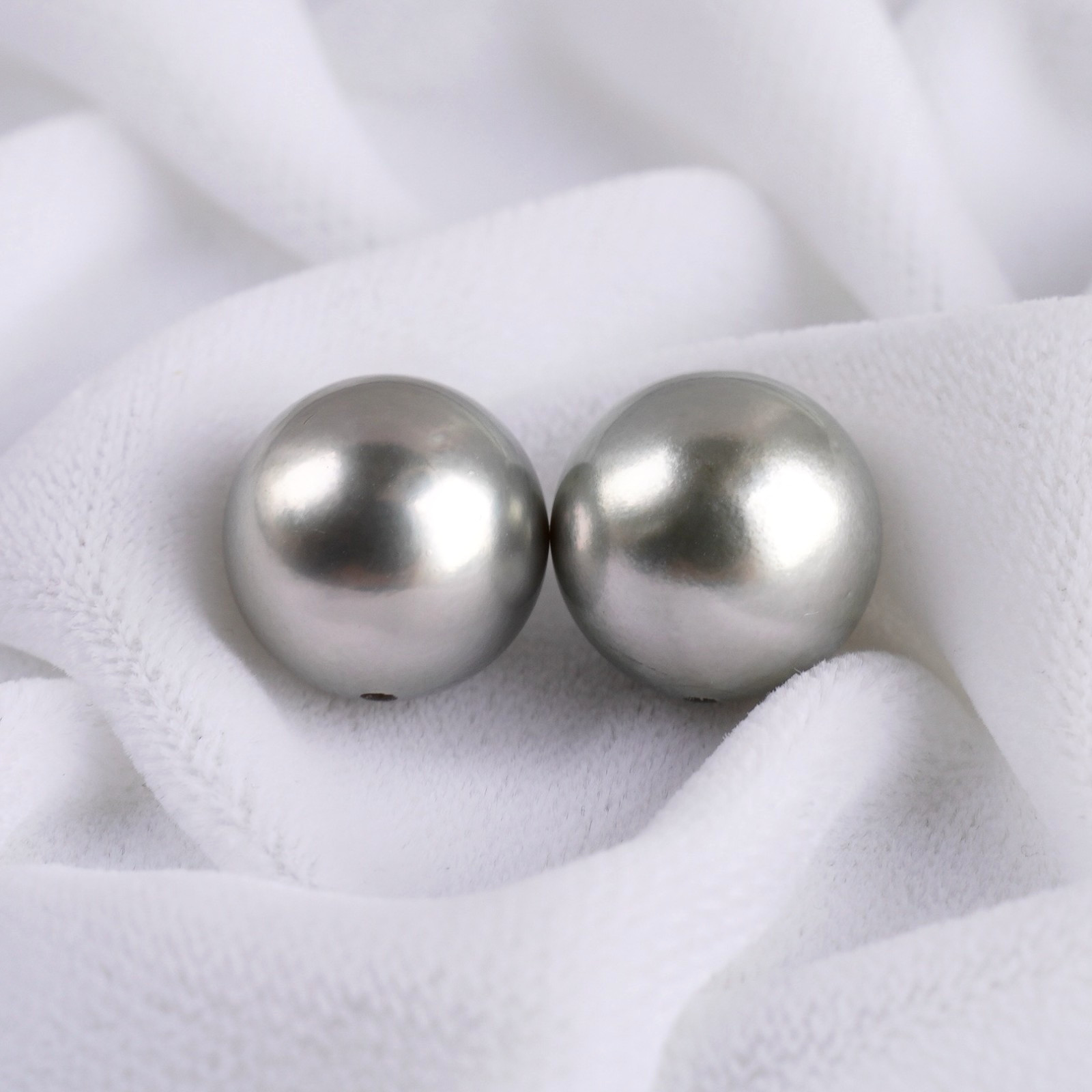 Pair,High Luster 12.3-12.5MM Round Silver-Gray Tahitian Loose Pearl,Half Drilled