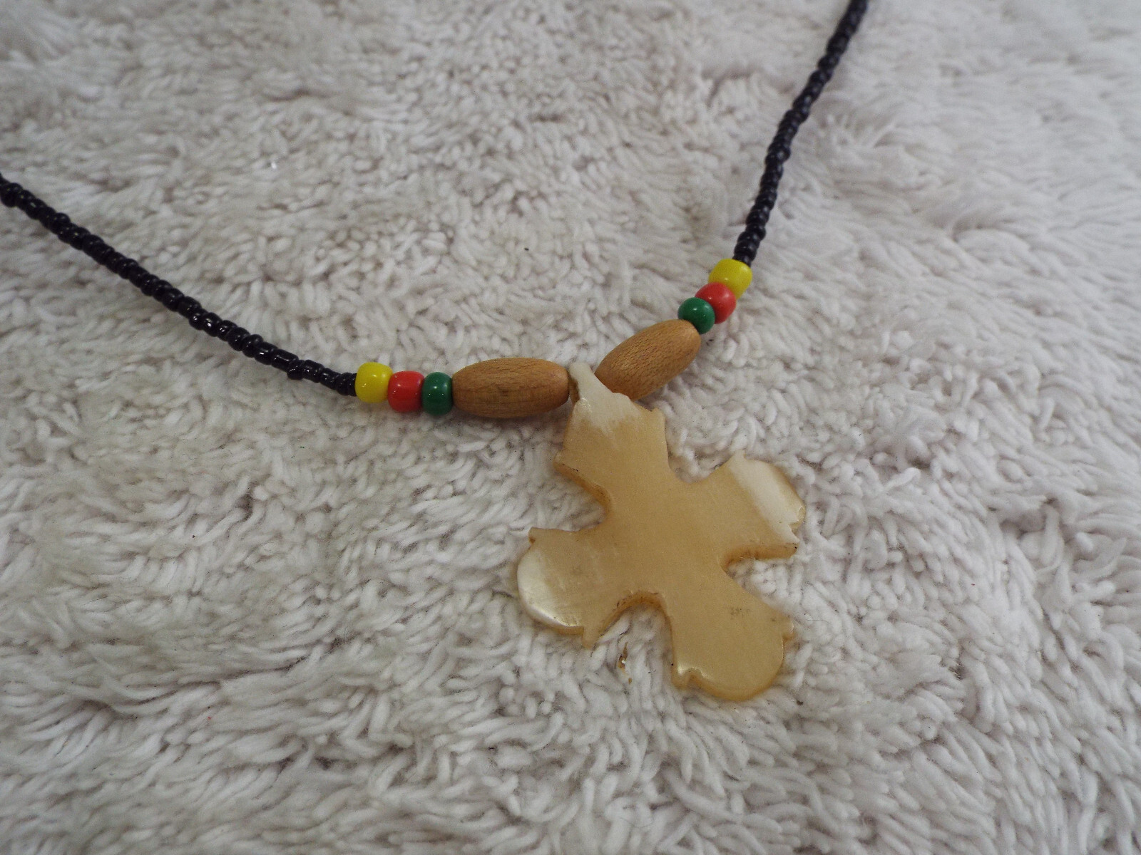 Black Yellow Red Green Bead Cross Pendant Necklace (A13)