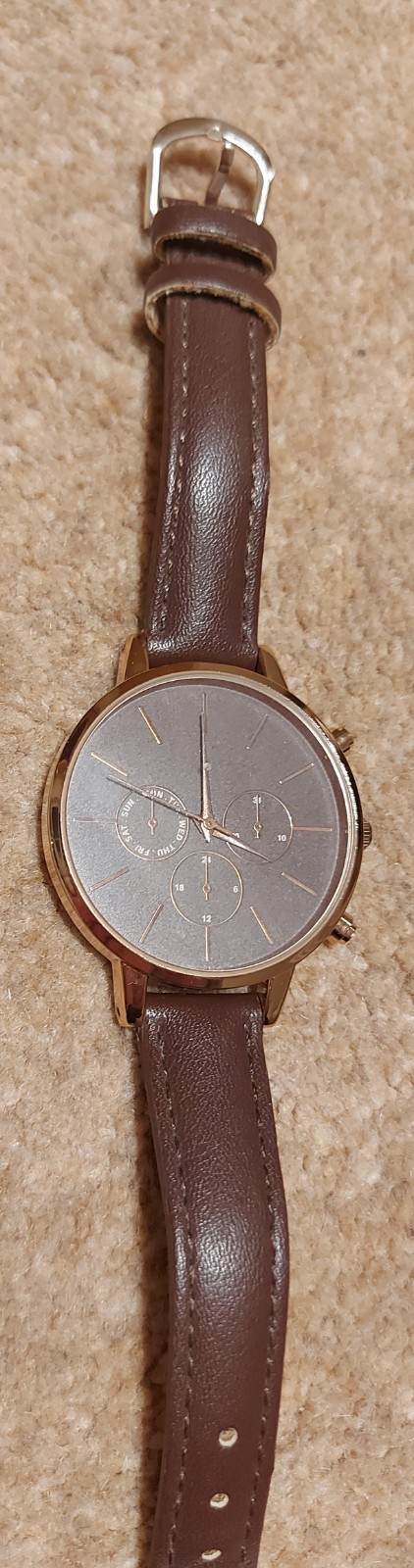 Three Untested Ladies Watches – one is New Look, one is Quartz – analogue 12 hr