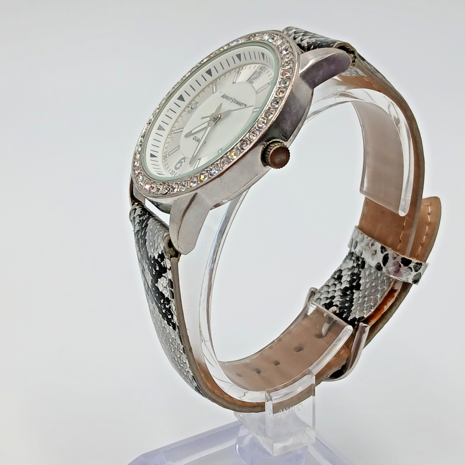 Ashley Stewart Watch Mother of Pearl Silver Tone Crystal Bezel Seconds Hand