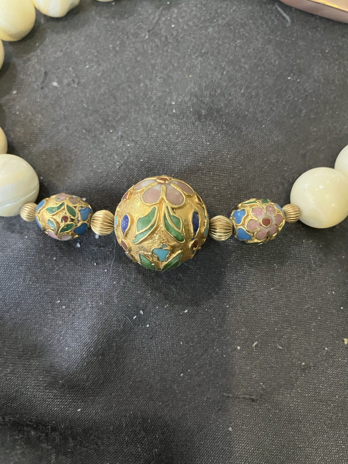 Vintage Chinese Export Mother Of Pearl MOP Cloisonne Enamel Beaded NECKLACE 33”