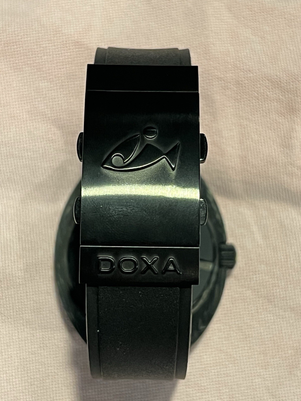 DOXA SUB 300 U.S. Divers Aqua Lung Carbon Diver 42mm Box and Papers