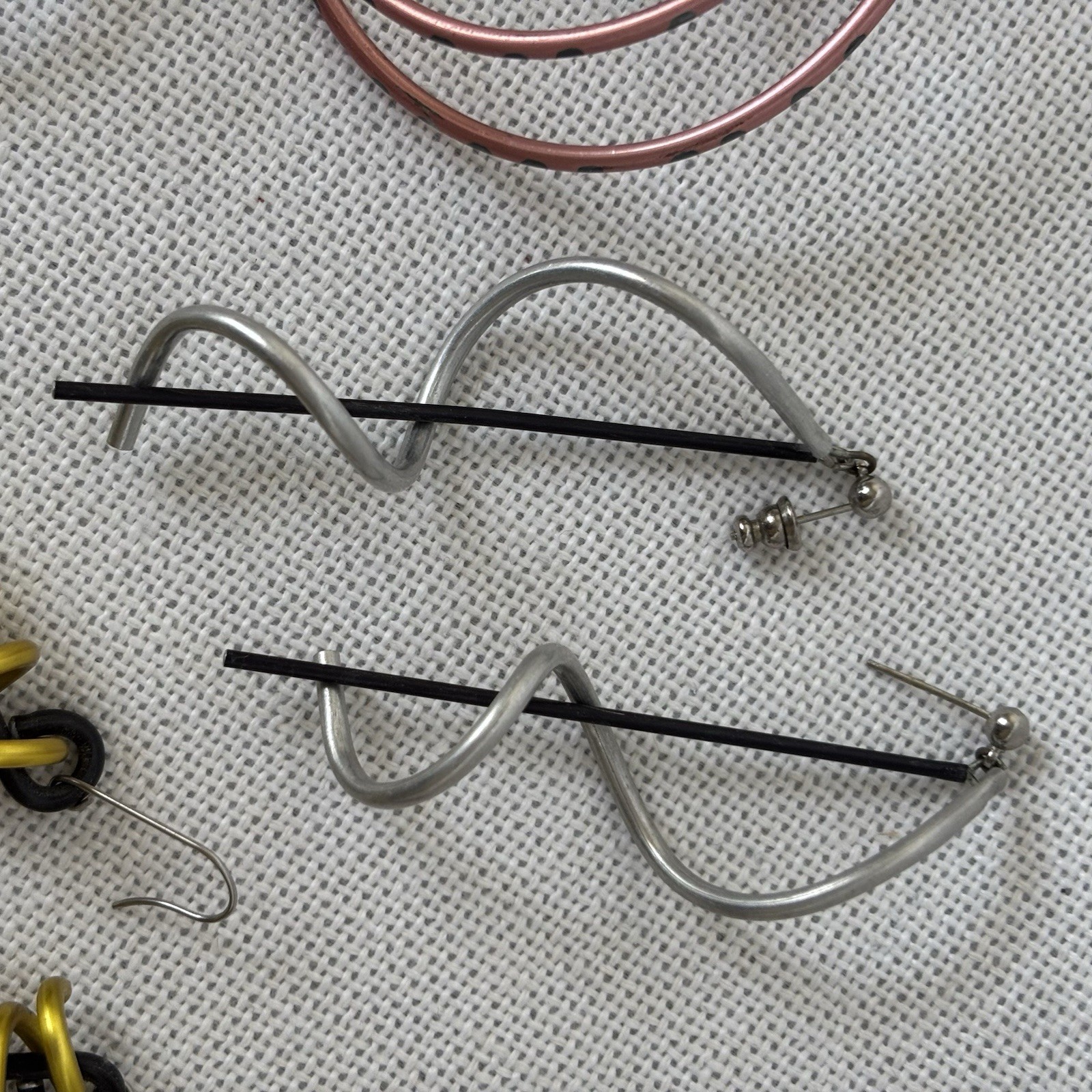 Set Of 4 Pairs Of Aluminum Dangle Earrings Artisan Made 1980’s
