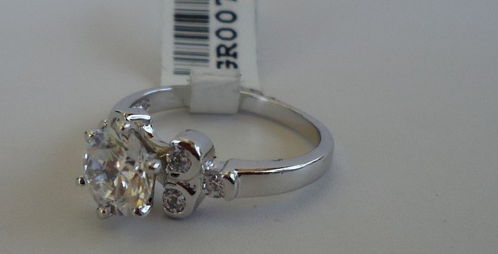BUBBLE SIDES RING ROUND CENTER LAB CREATED SIMULATED DIAMONDS STERLING SILVER