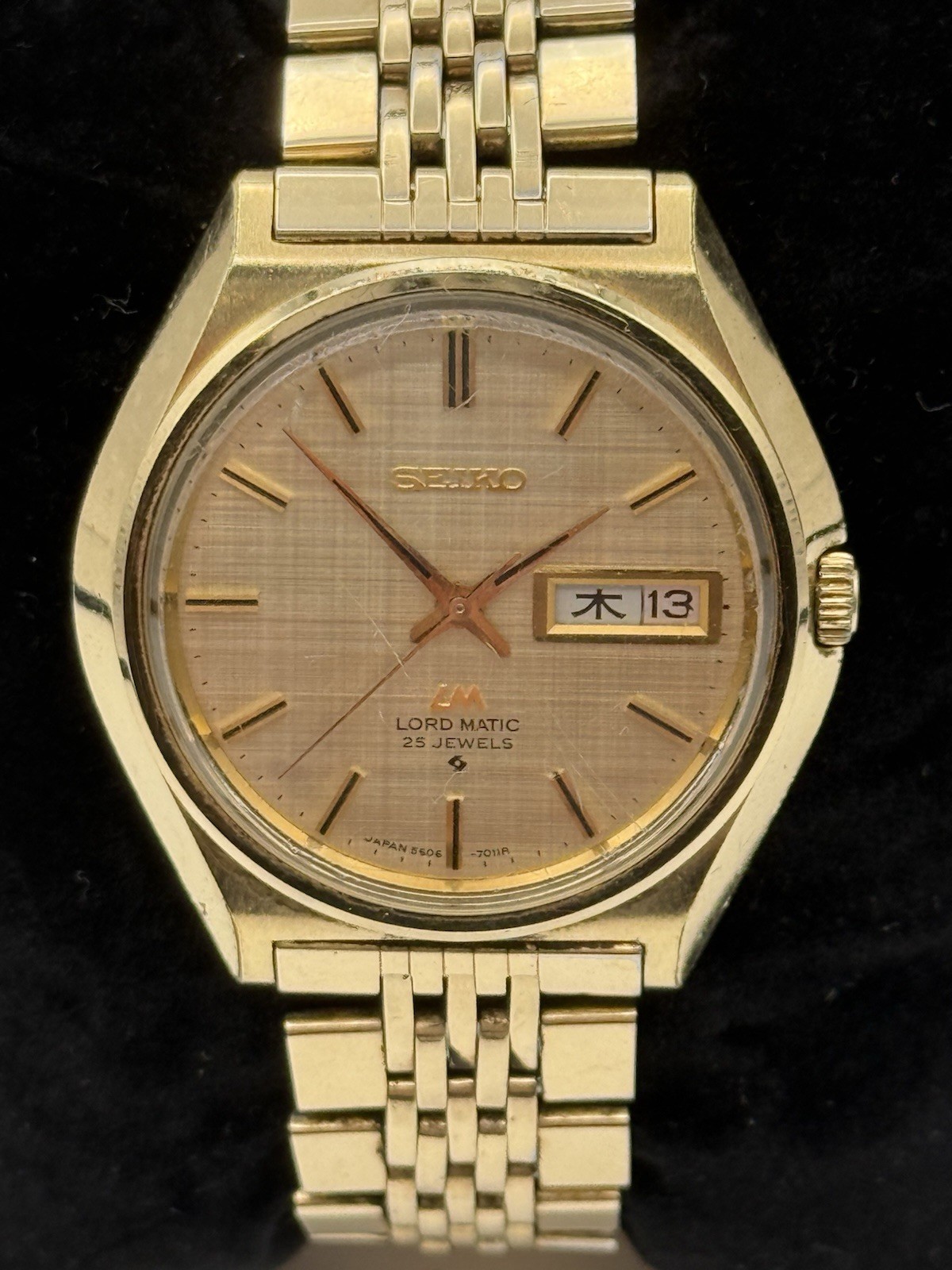 Vintage Seiko Lord Matic 5606-7010 Auto 25J Kanji Day Original Bracelet 37mm