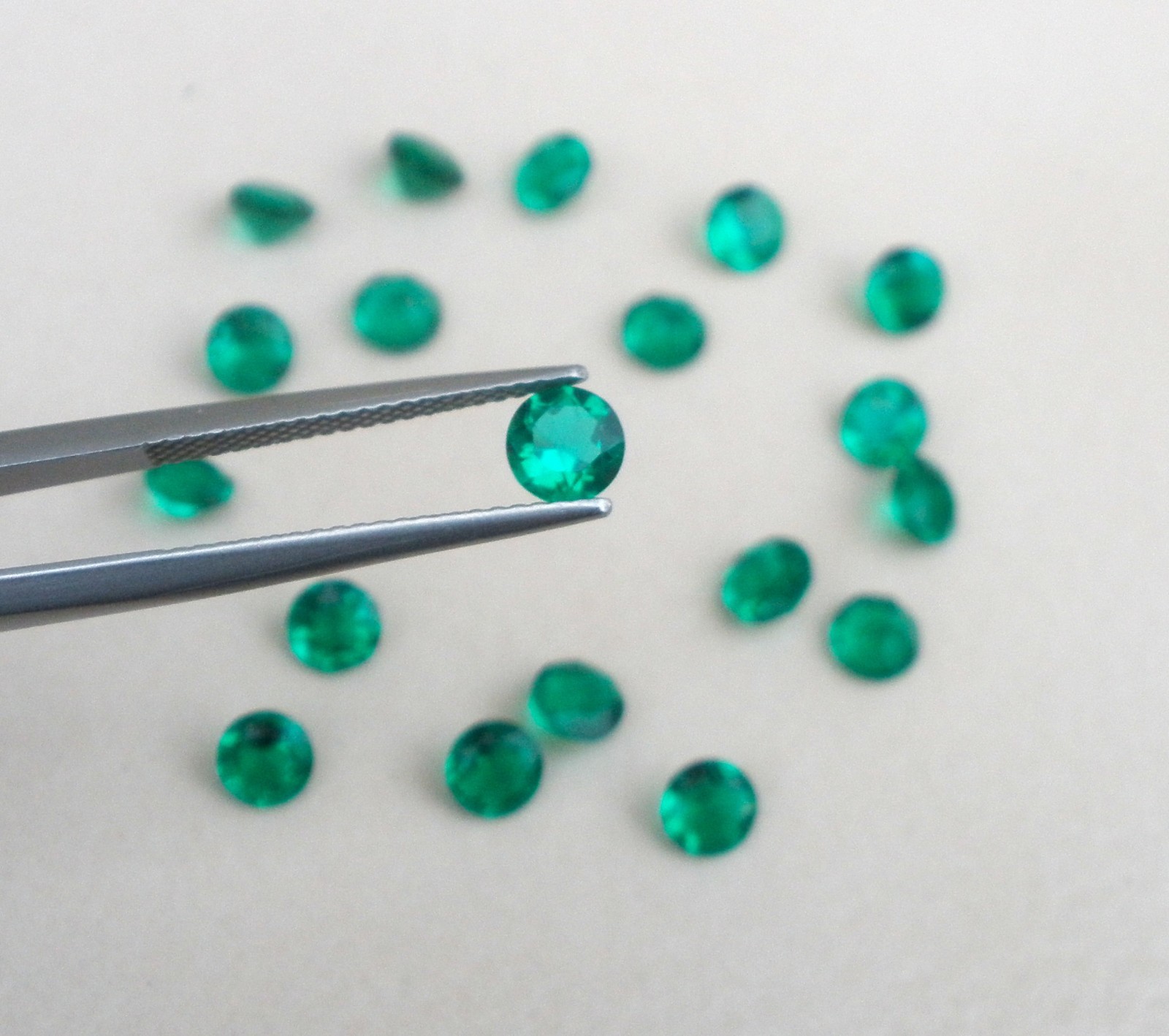 5mm Emerald round loose faceted gem for Jewelry, Crafts and Gem Collecting