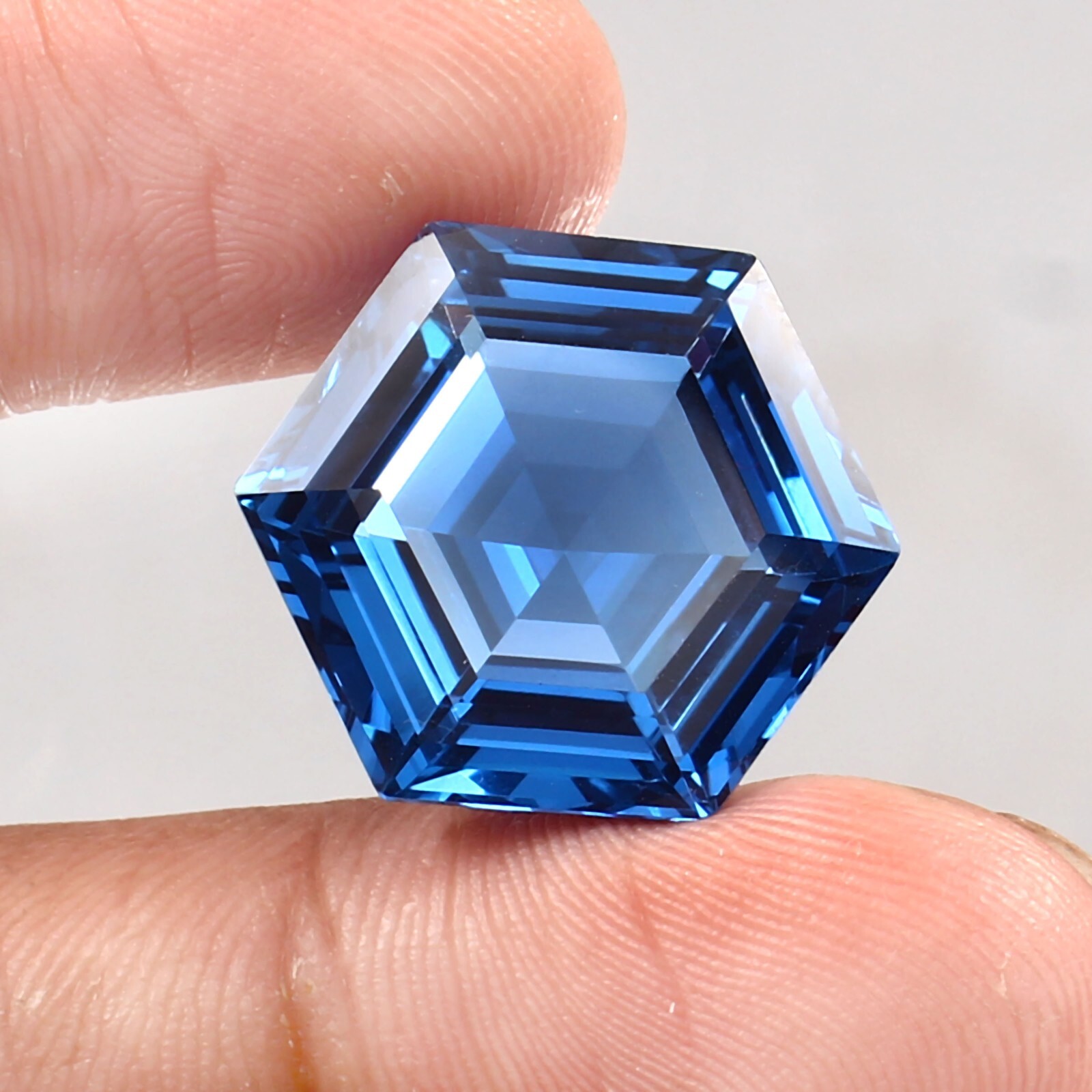 Natural Flawless Mozambique Blue Tourmaline Hexagon Cut Loose Gemstone 25.40 Ct