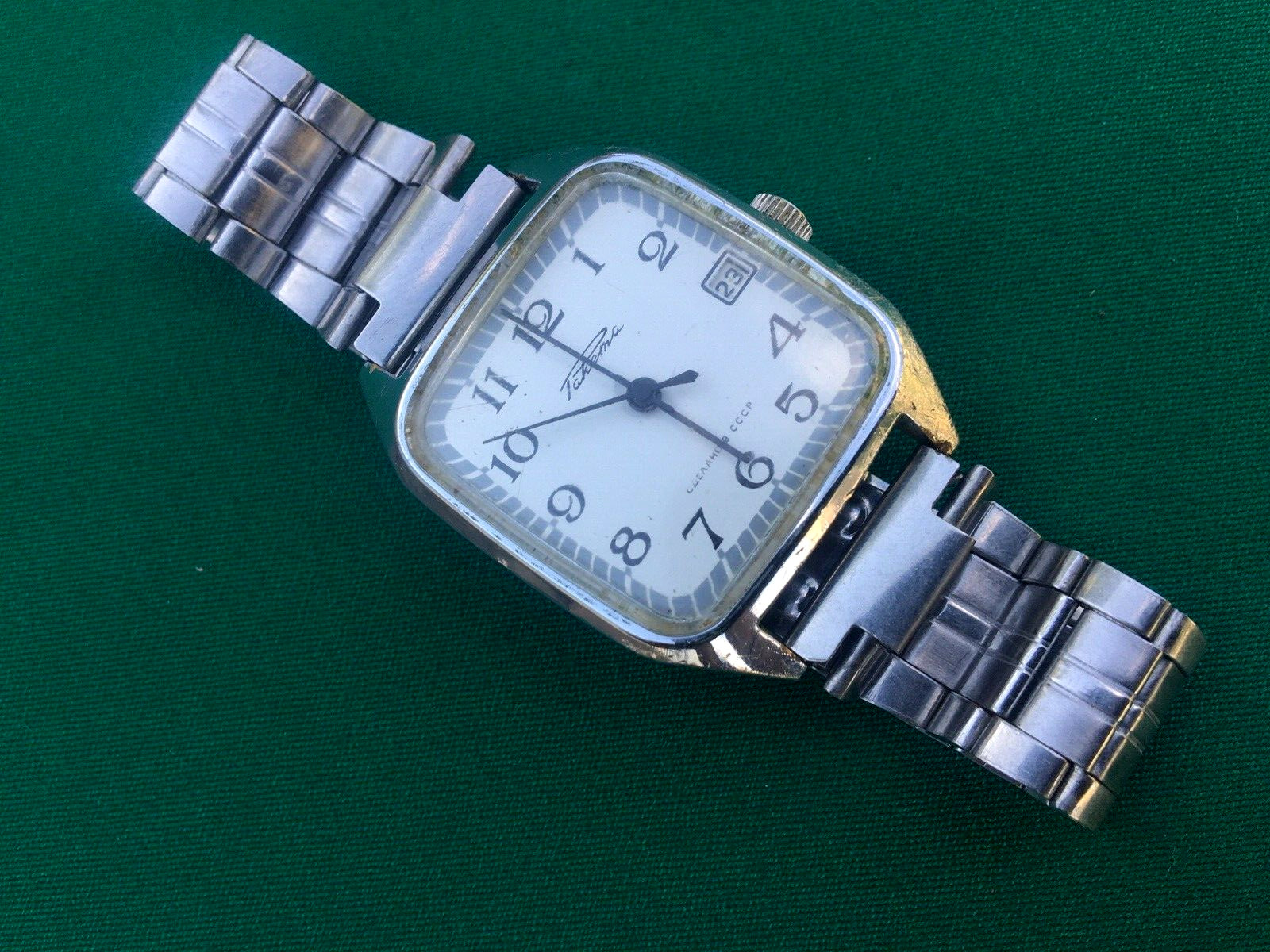 Vintage Wrist watch Raketa 2614.H USSR
