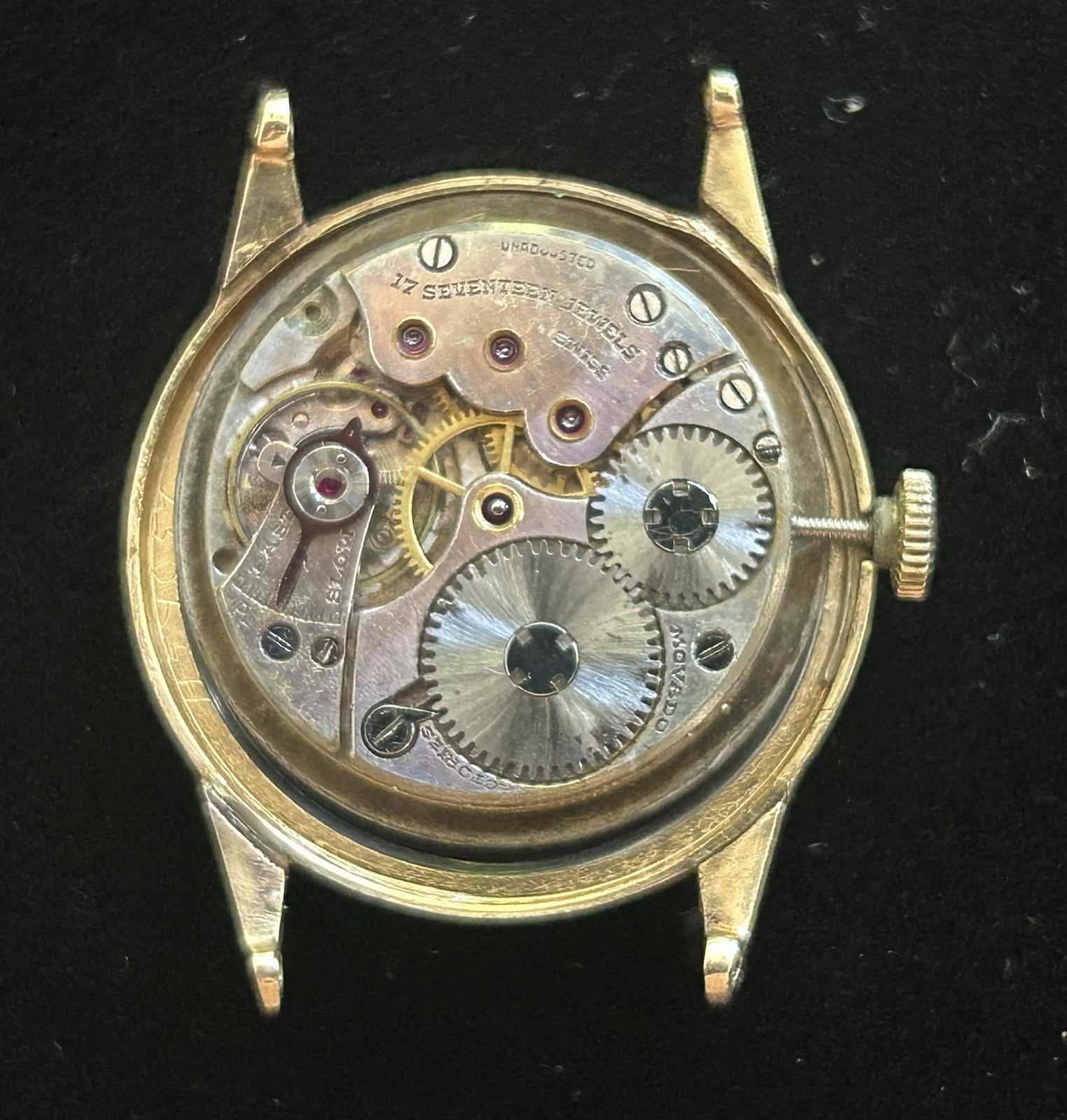 28mm Unisex 14k Yellow Gold Vintage Movado Watch Runs
