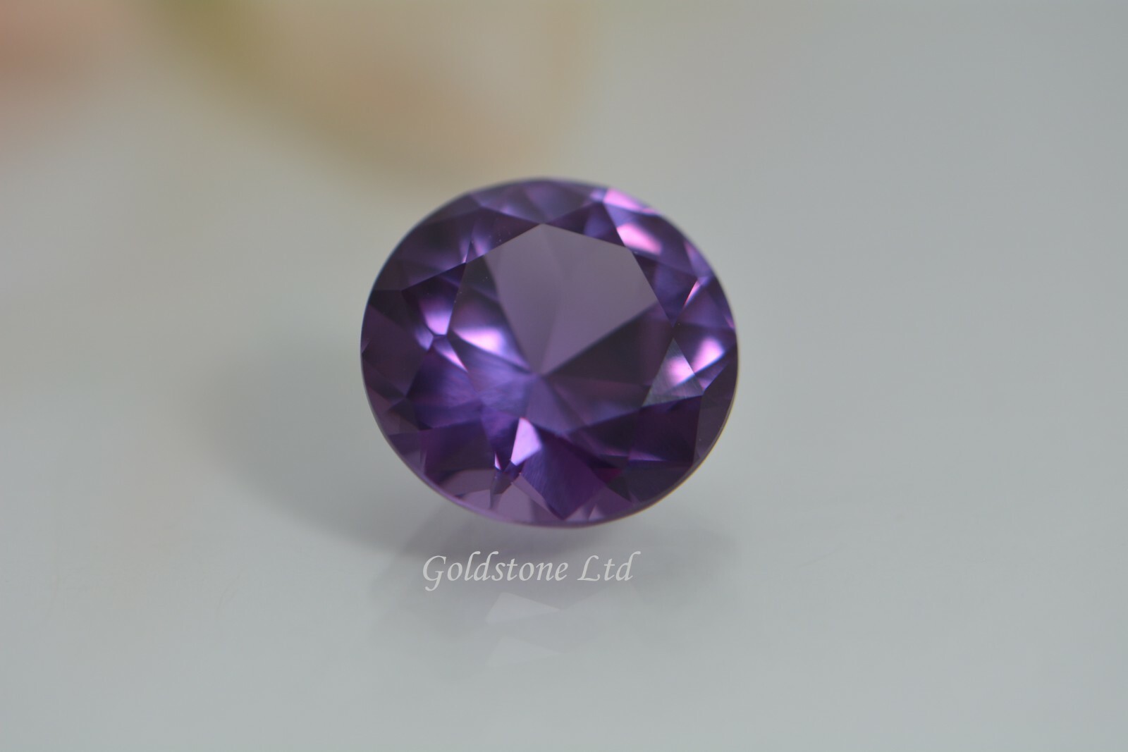 Lab-Created Alexandrite Round Shape Corundum (1mm-16mm)