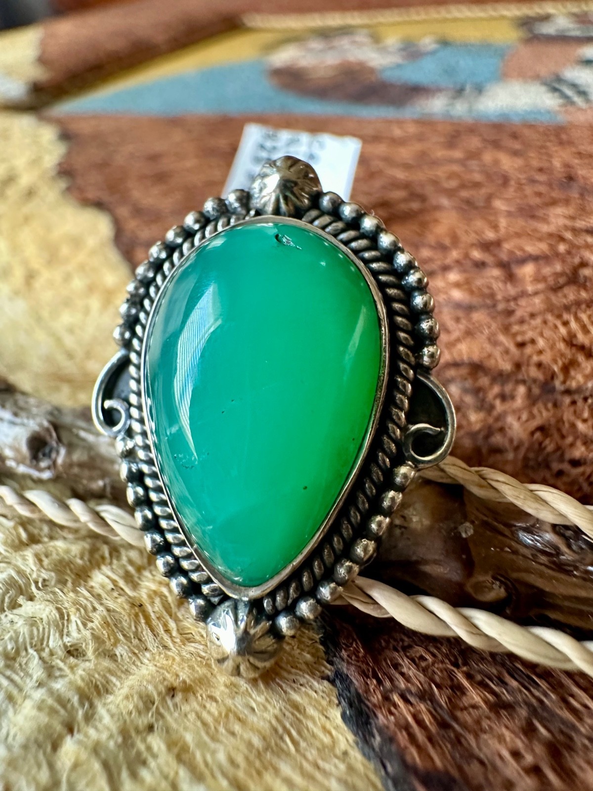 Chrysoprase .925 Sterling Ring Size 7 Stunning COLOR / WATCH VIDEO NOW!