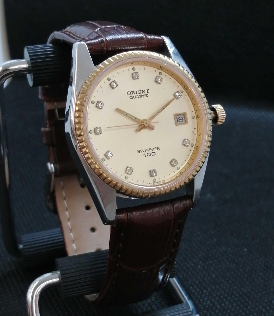 ORIENT SWIMMER100 11P Quartz Watch Model D37210 70 ORIENT