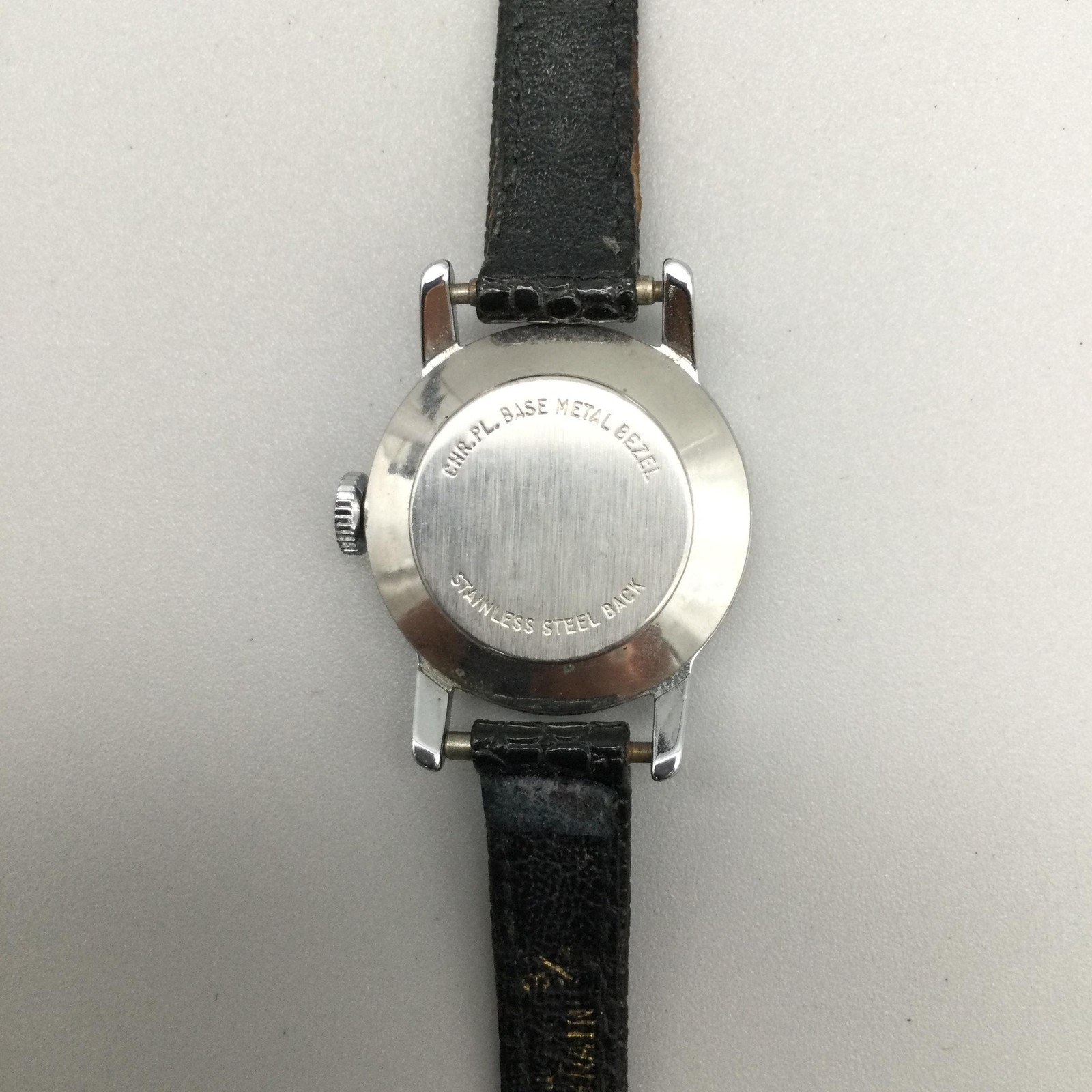Vintage Ingersoll Disney Boys Watch 24mm Mickey Mouse Manual Wind Black Strap