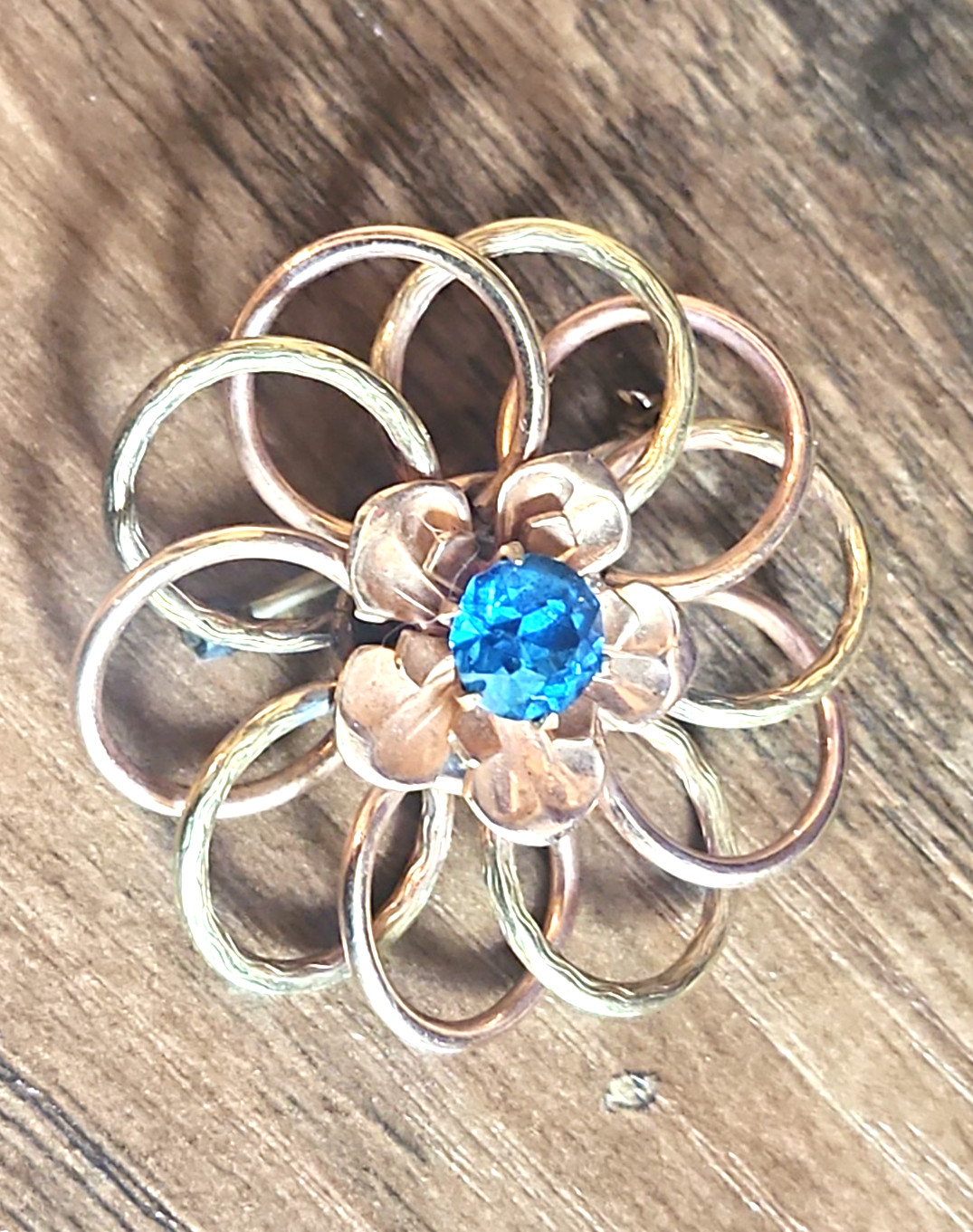 Vintage 1/20 10k Gold Filled Flower Brooch with Brilliant Blue Crystal Signed