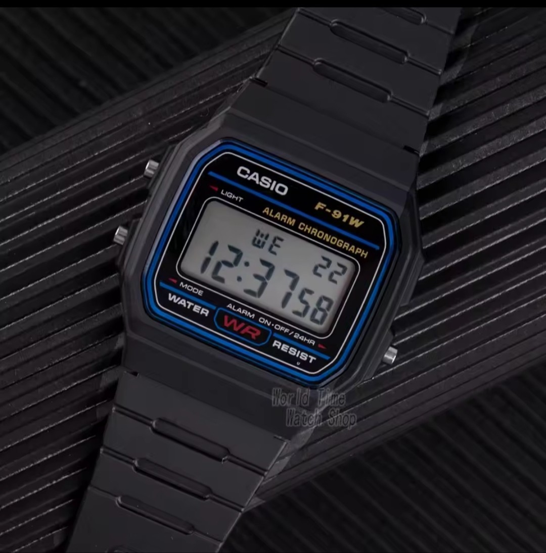 Casio F91W-1 Classic Digital Watch Black Resin Strap Water Resistant Alarm watch