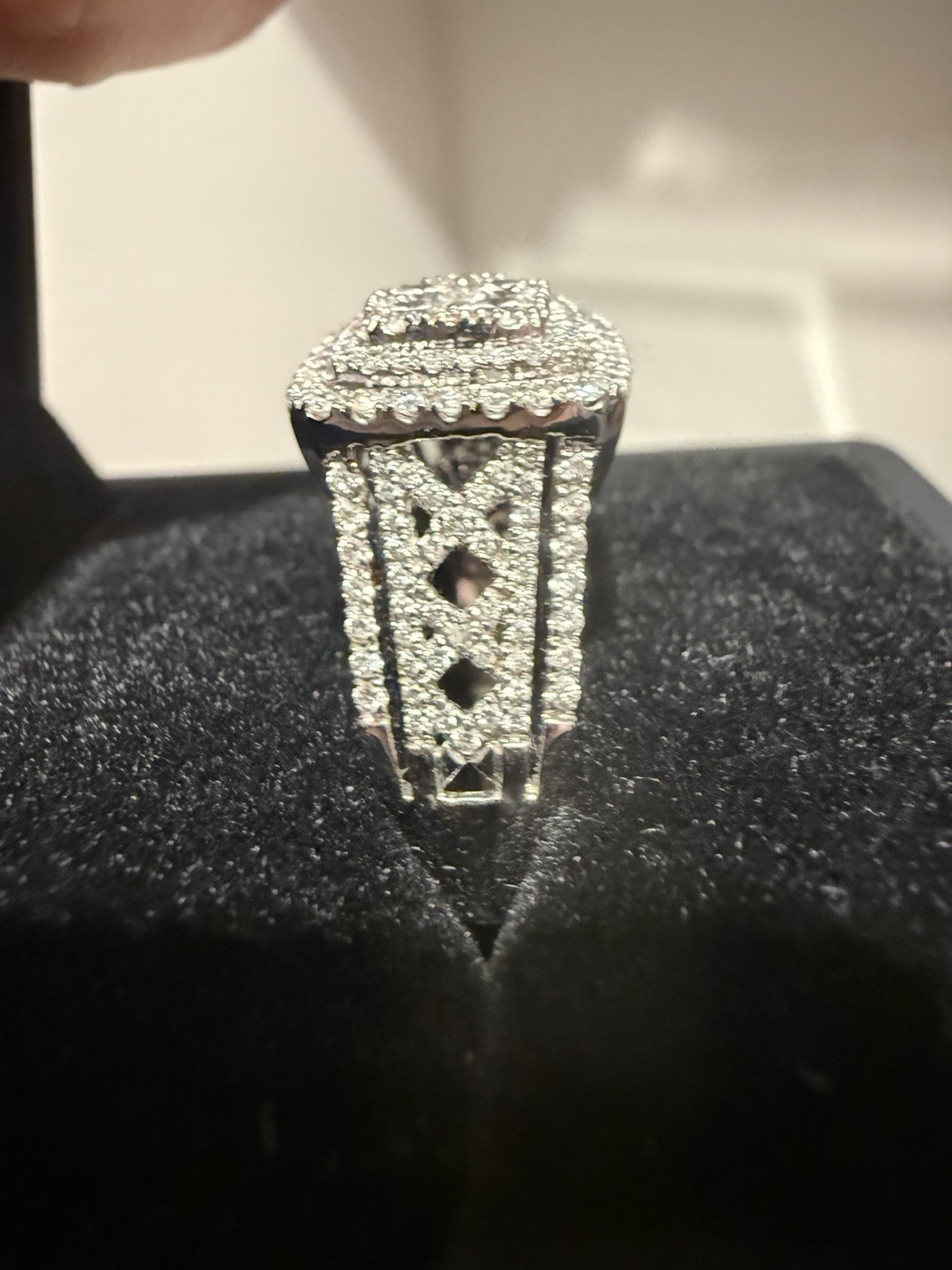 AGI 18k White Gold Diamond Ring 1.20ct VS F-G Very Good Cut Size 9 w/ AGI Cert