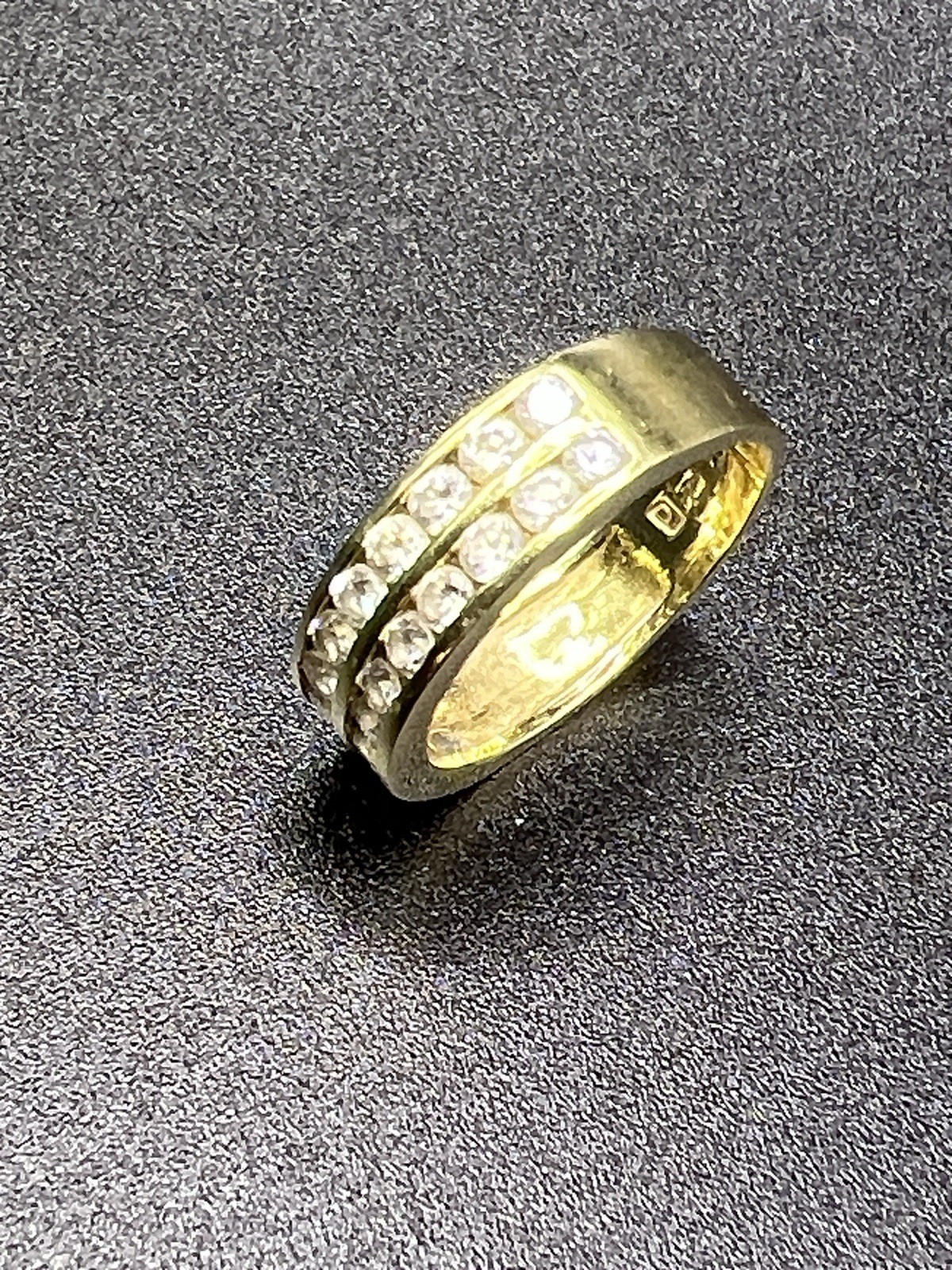 Solid 10kt Gold and CZ Stamped Double Row Half Eternity Band Ring Size 5.5