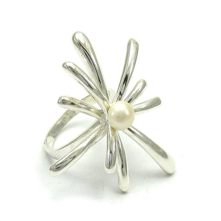 Extravagant Sterling Silver Ring Solid 925 With 6mm Pearl Handmade