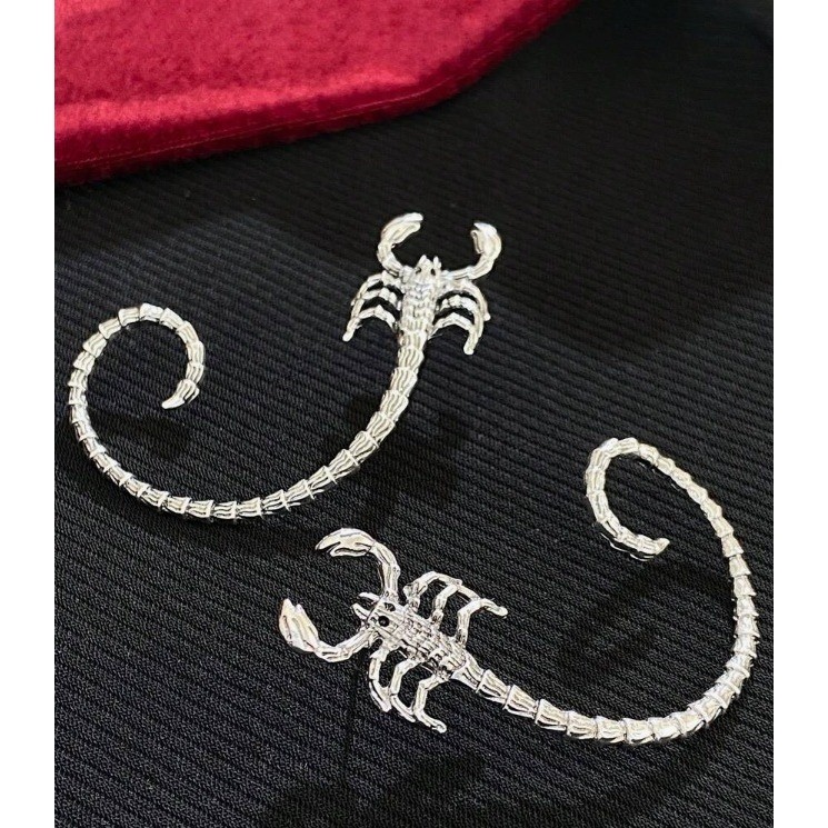 Antique Silver Scorpion Ear Cuff Earrings Gothic Punk Wrap Crawler Jewelry Pair