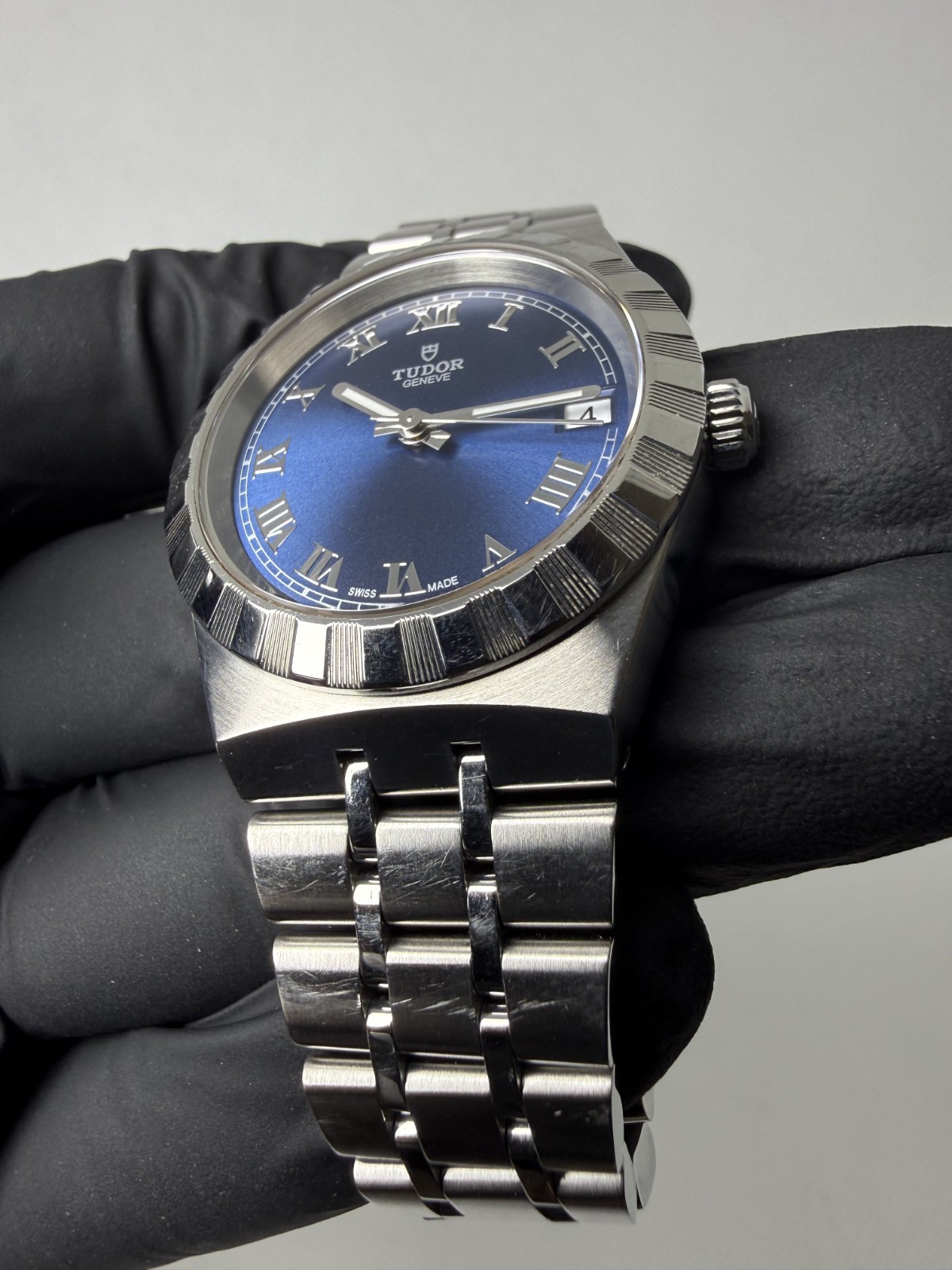 TUDOR Royal Date 28400 Blue Dial Automatic Men’s Watch 34mm Swiss Made
