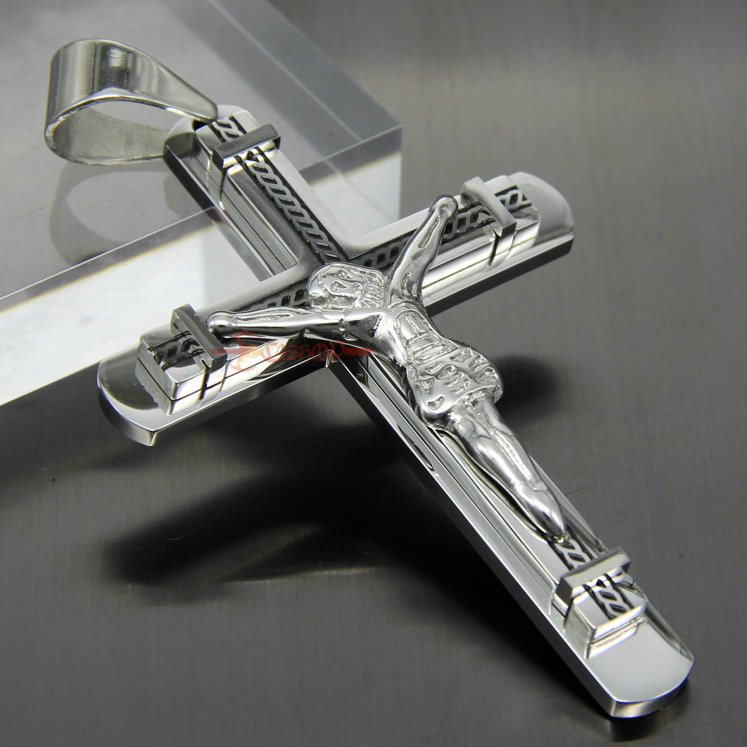 Large Jesus Christ INRI Cross Crucifix Stainless Steel Necklace Pendant Silver