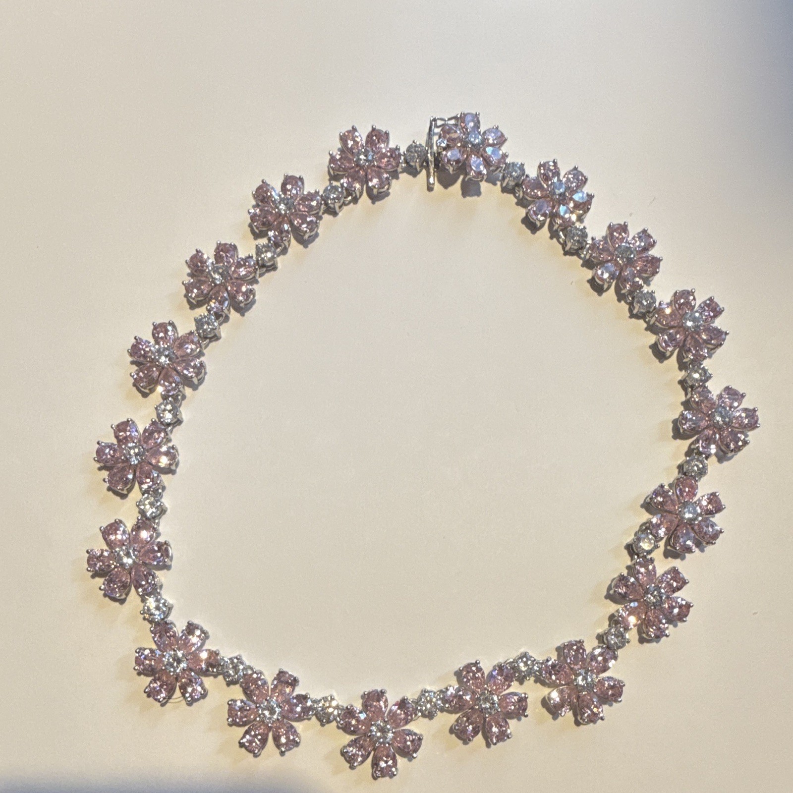 Silver Plated Pink Simulated Crystal Flower Link Necklace Box Clasp