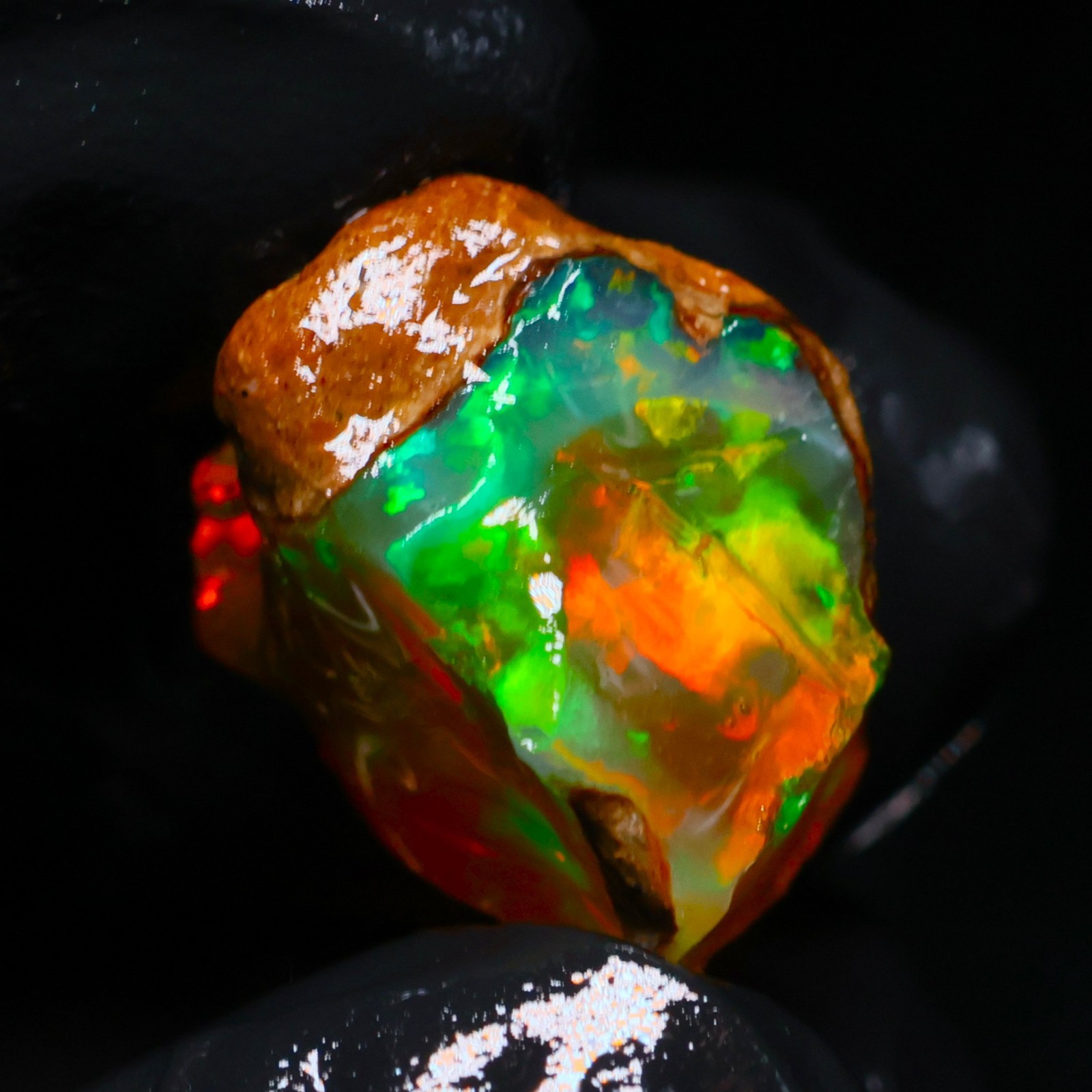 Natural Ethiopian Welo Opal Rough 15.65 Ct Gemstone – Bright Play of Color Fire