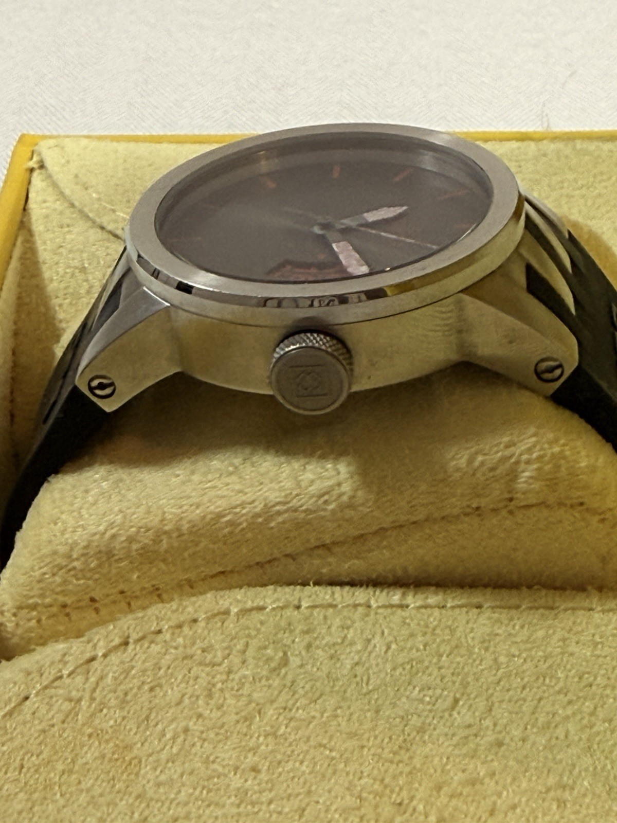 Invicta Urban DNA Gray Dial Stainless Steel watch black rubber band watch 10402