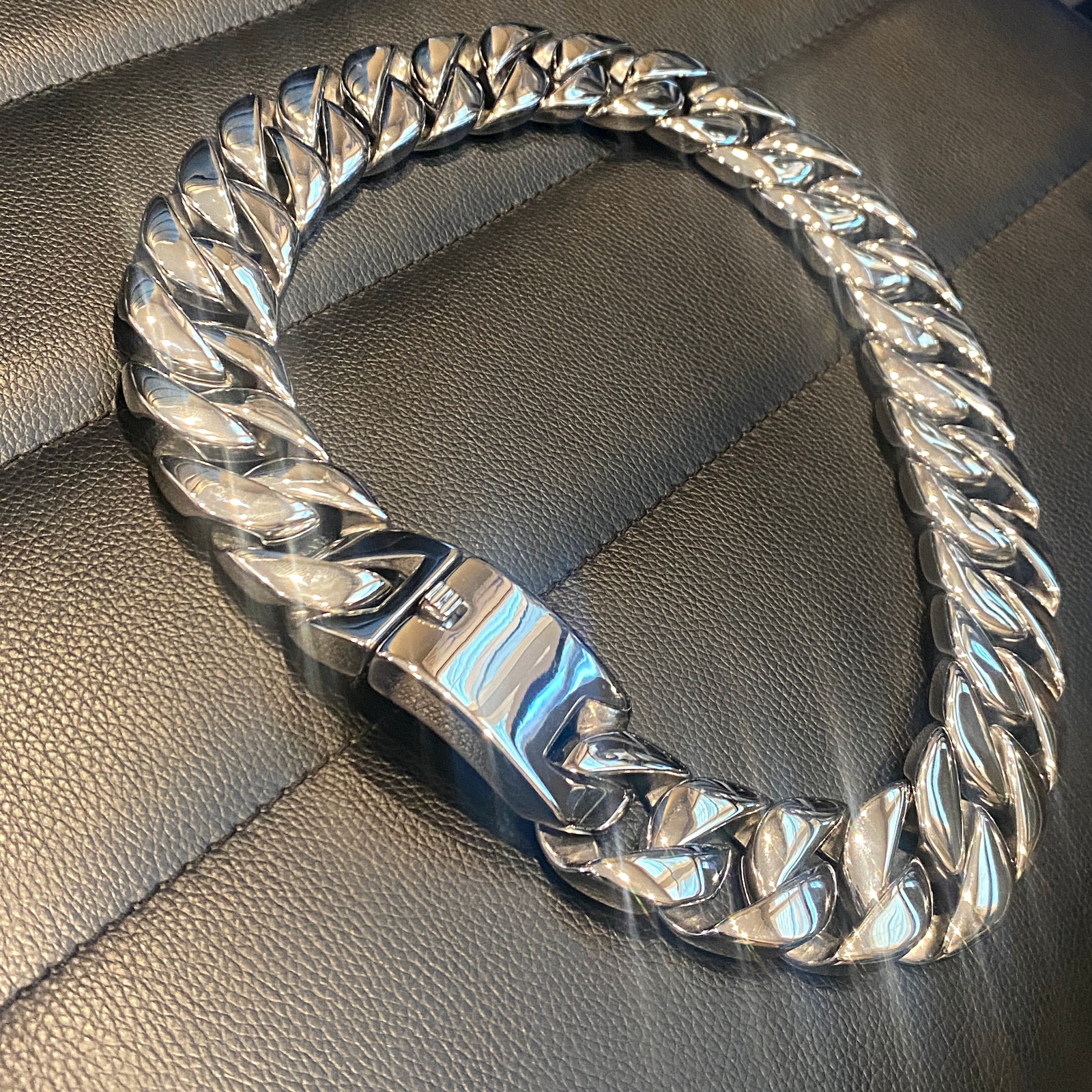 Men’s Huge 30MM Thick Chain Silver Cuban Link 316L Stainless Steel 24″ Necklace
