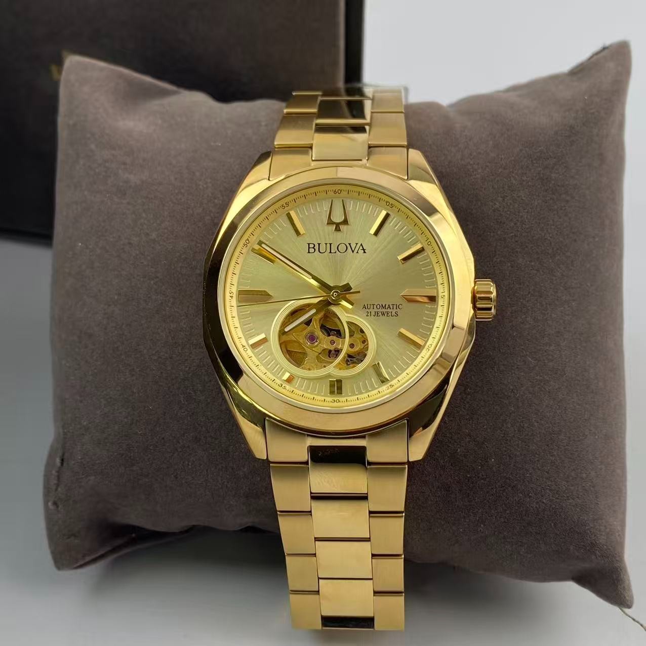 New Bulova Surveyor 97A182 Gold Dial Stainless Steel Men’s Automatic Watch 39 mm