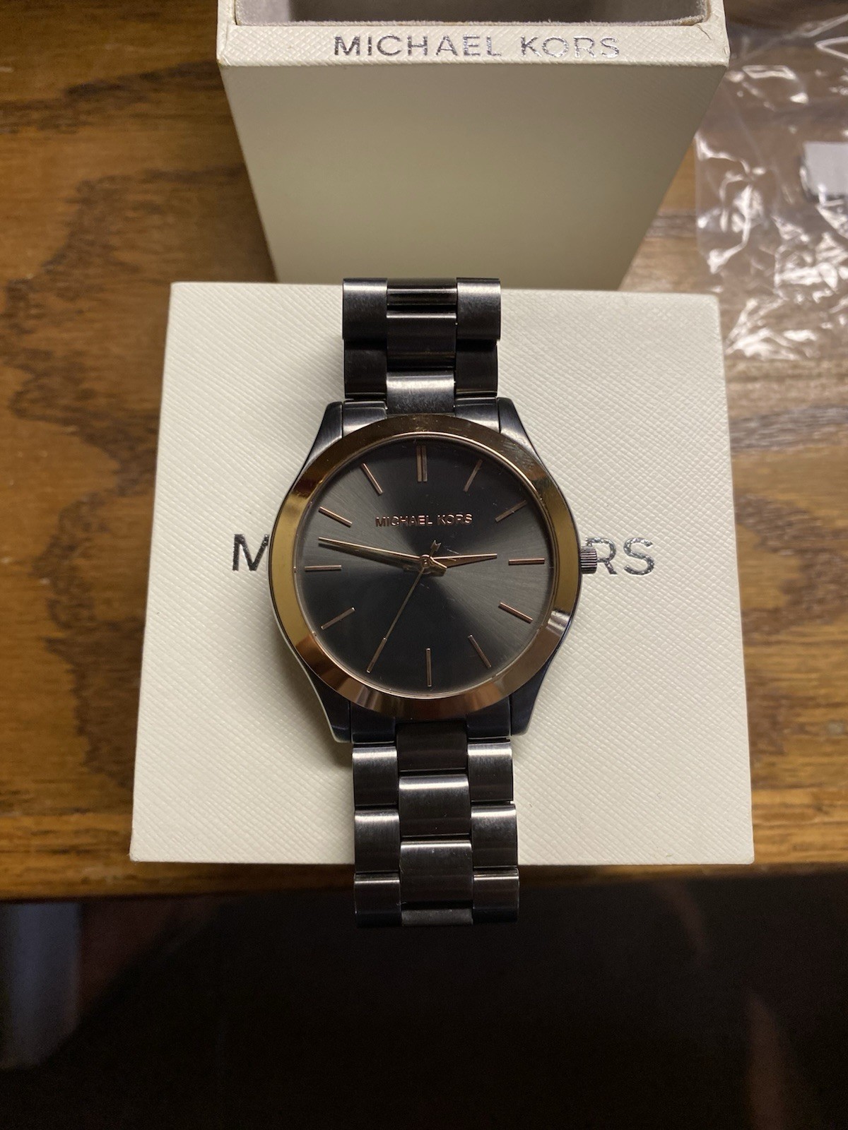 Michael Kors MK8917 Men’s Slim Runway Quartz Watch Stainless Steel Gunmetal Gray