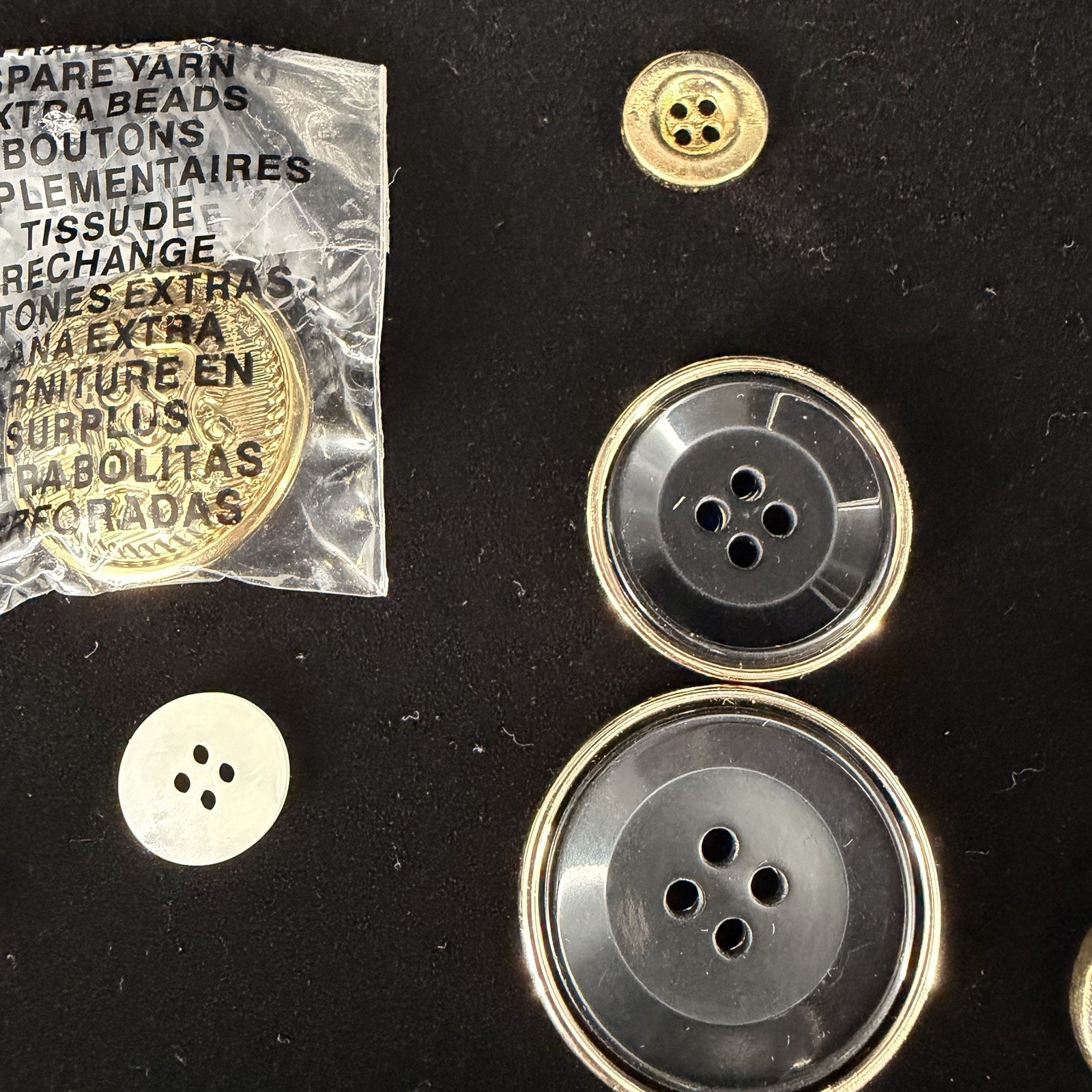 Vintage Jewelry Repair Craft Lot Beads Buttons Findings Earrings 114g